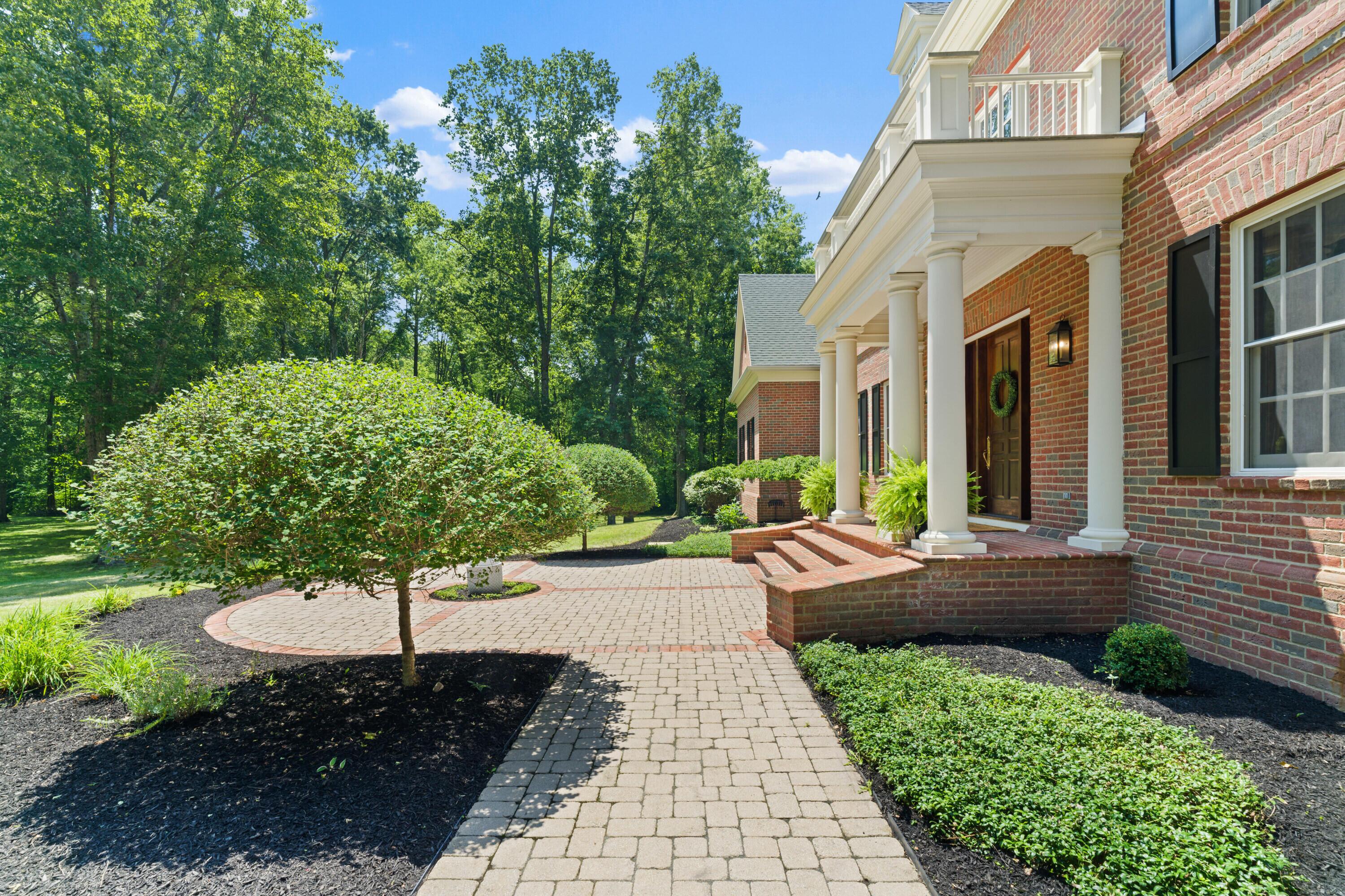Sunbury, Ohio, 43074, United States, 5 Bedrooms Bedrooms, ,7 BathroomsBathrooms,Residential,Active,1912834