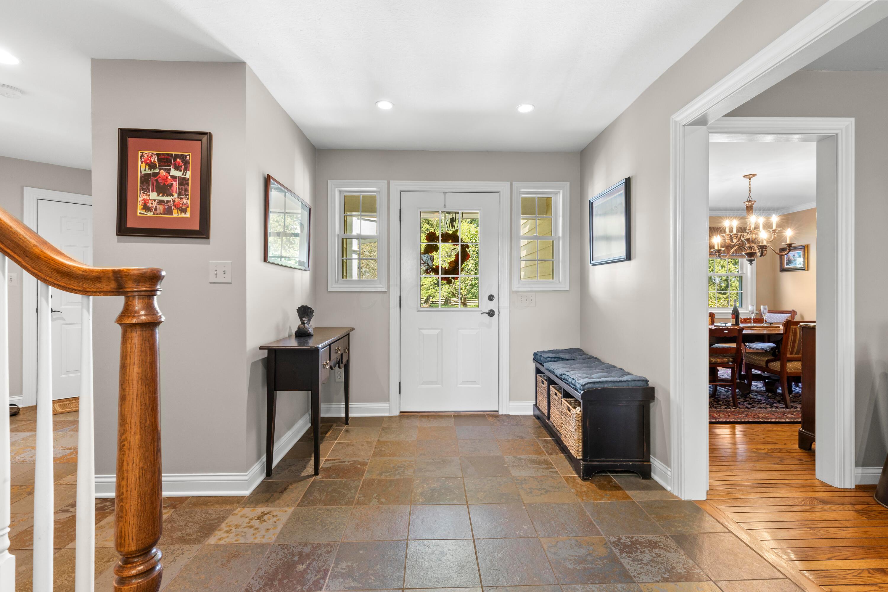 Lancaster, Ohio, 43130, United States, 4 Bedrooms Bedrooms, ,4 BathroomsBathrooms,Residential,Active,1910133