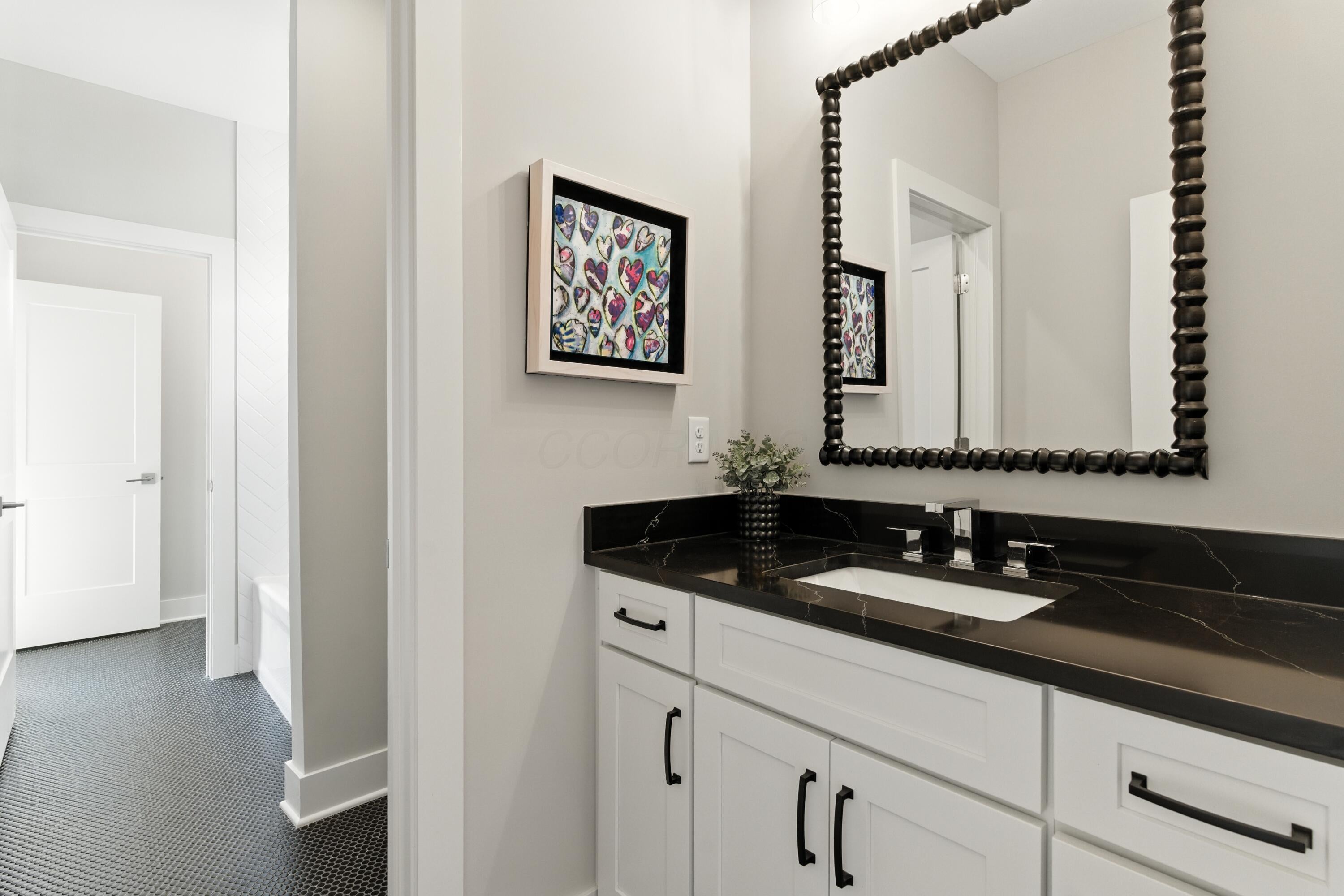 Dublin, Ohio, 43016, United States, 4 Bedrooms Bedrooms, ,5 BathroomsBathrooms,Residential,Active,1820403