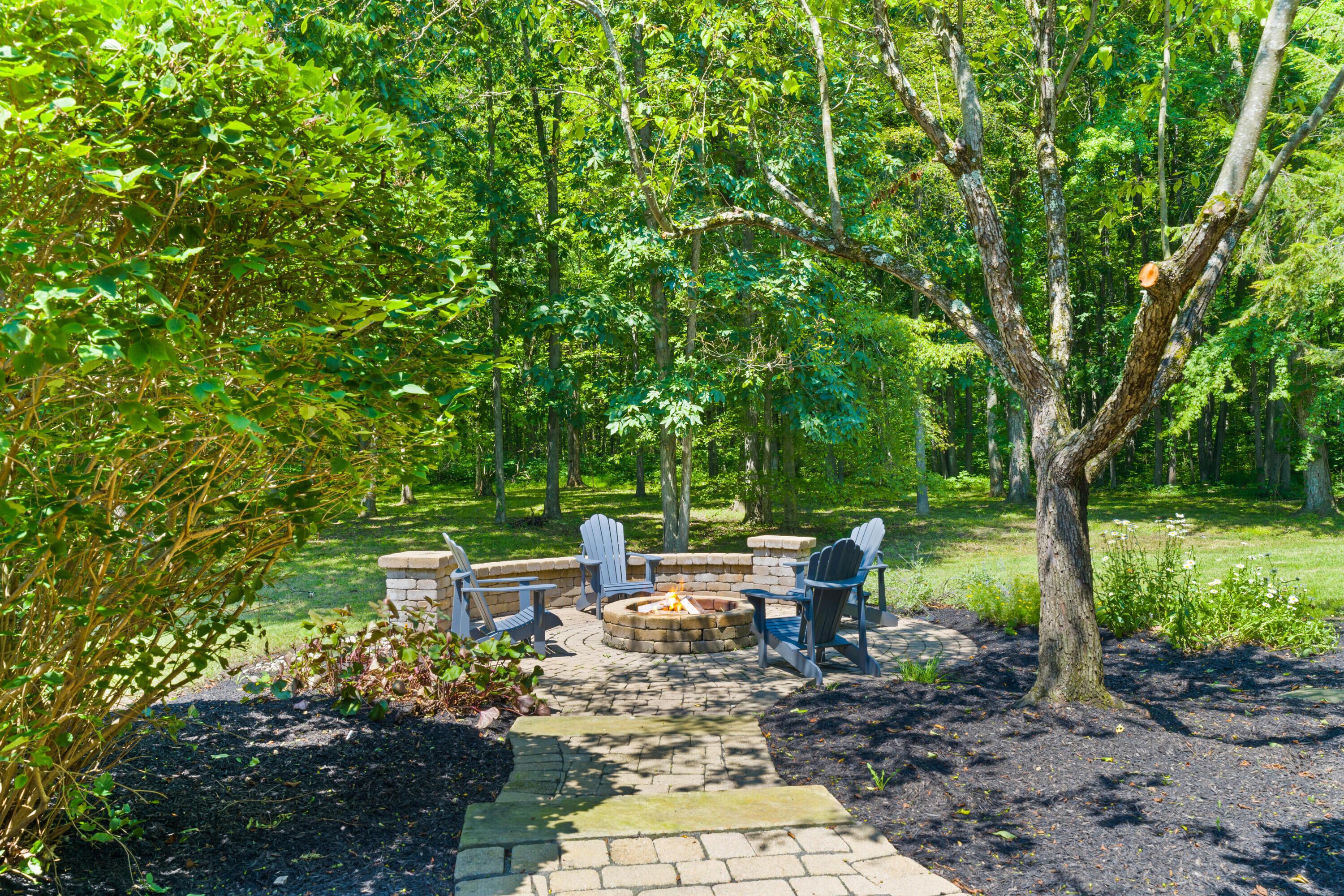 Sunbury, Ohio, 43074, United States, 5 Bedrooms Bedrooms, ,7 BathroomsBathrooms,Residential,Active,1912834