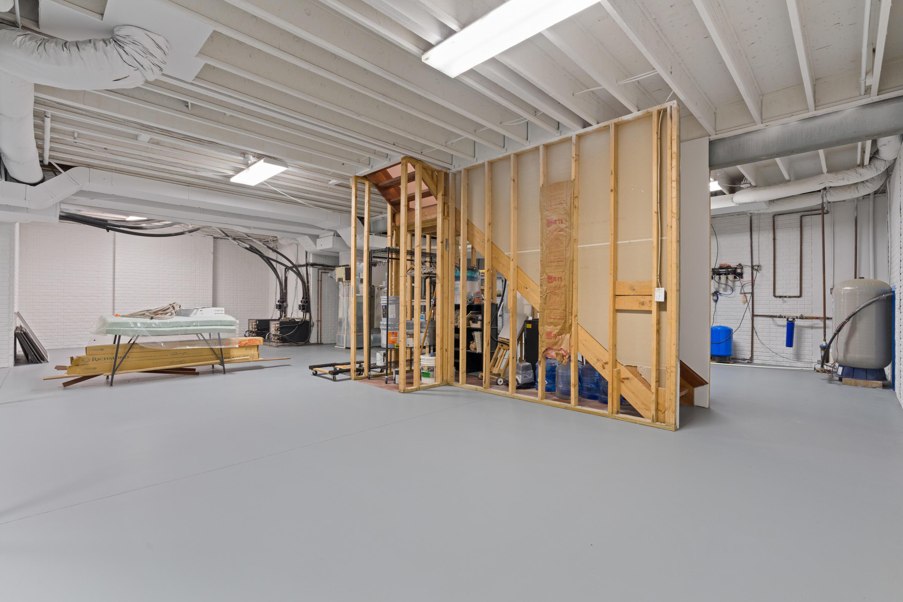 Sunbury, Ohio, 43074, United States, 5 Bedrooms Bedrooms, ,7 BathroomsBathrooms,Residential,Active,1912834