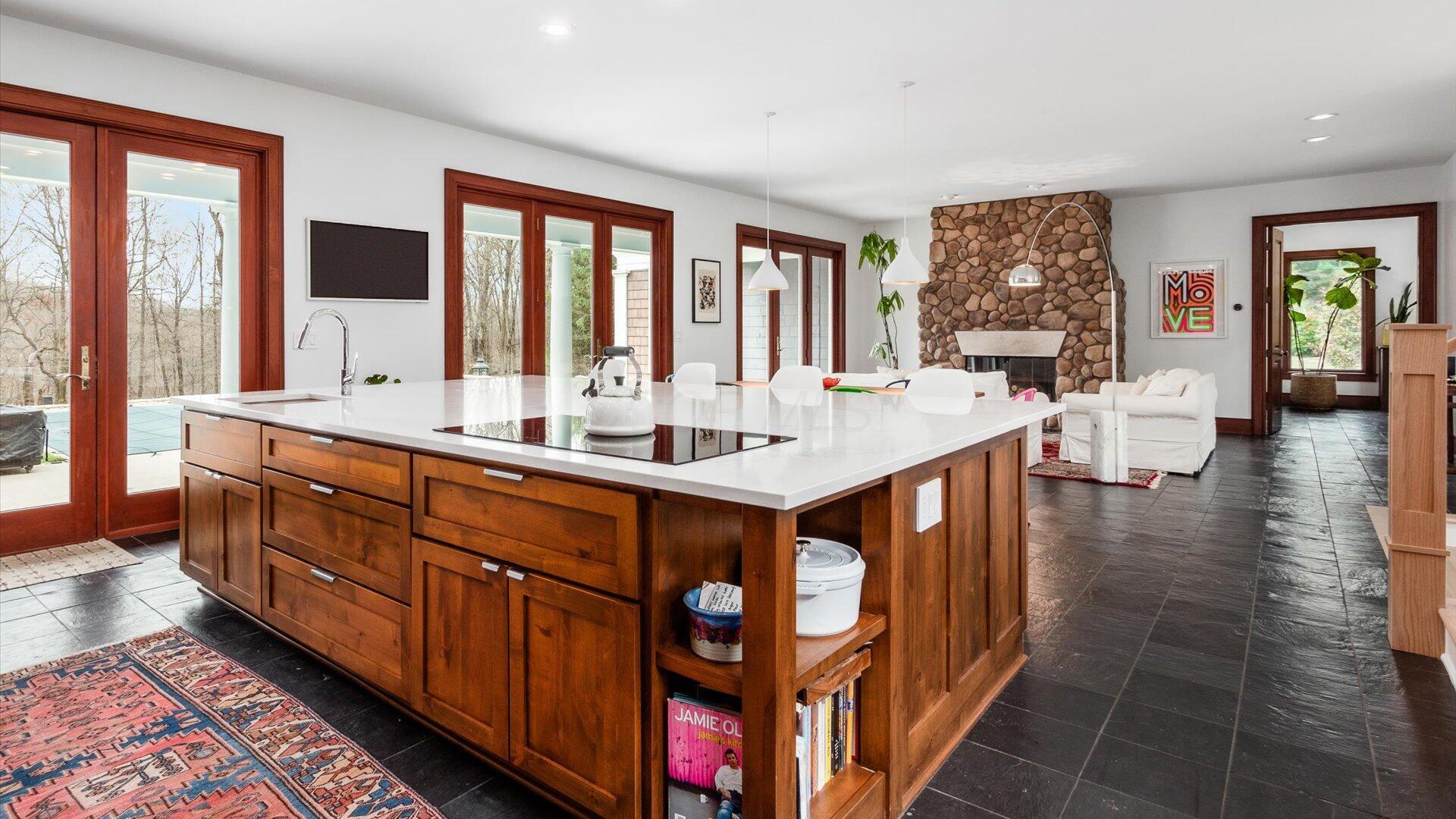 Granville, Ohio, 43023, United States, 4 Bedrooms Bedrooms, ,5 BathroomsBathrooms,Residential,Active,2015467