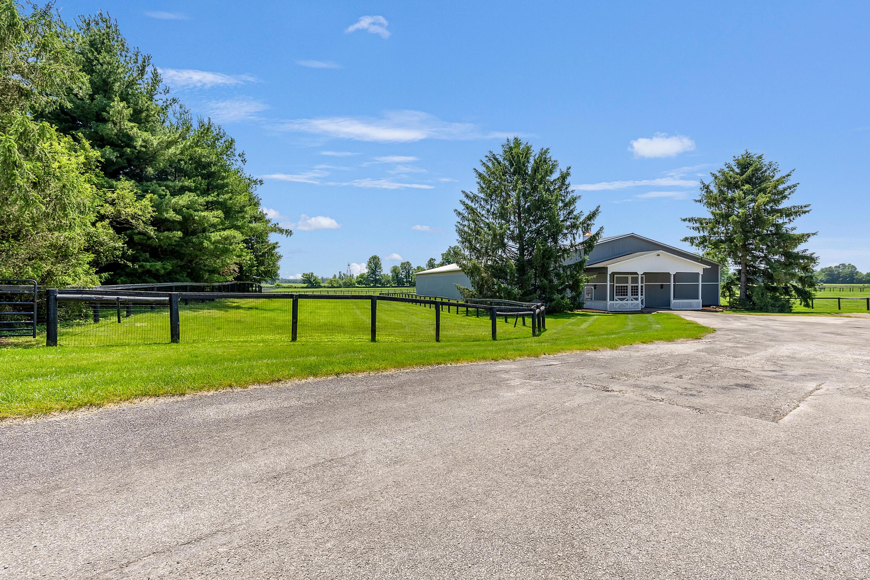 Centerburg, Ohio, 43011, United States, ,3 BathroomsBathrooms,Residential,Active,1853278