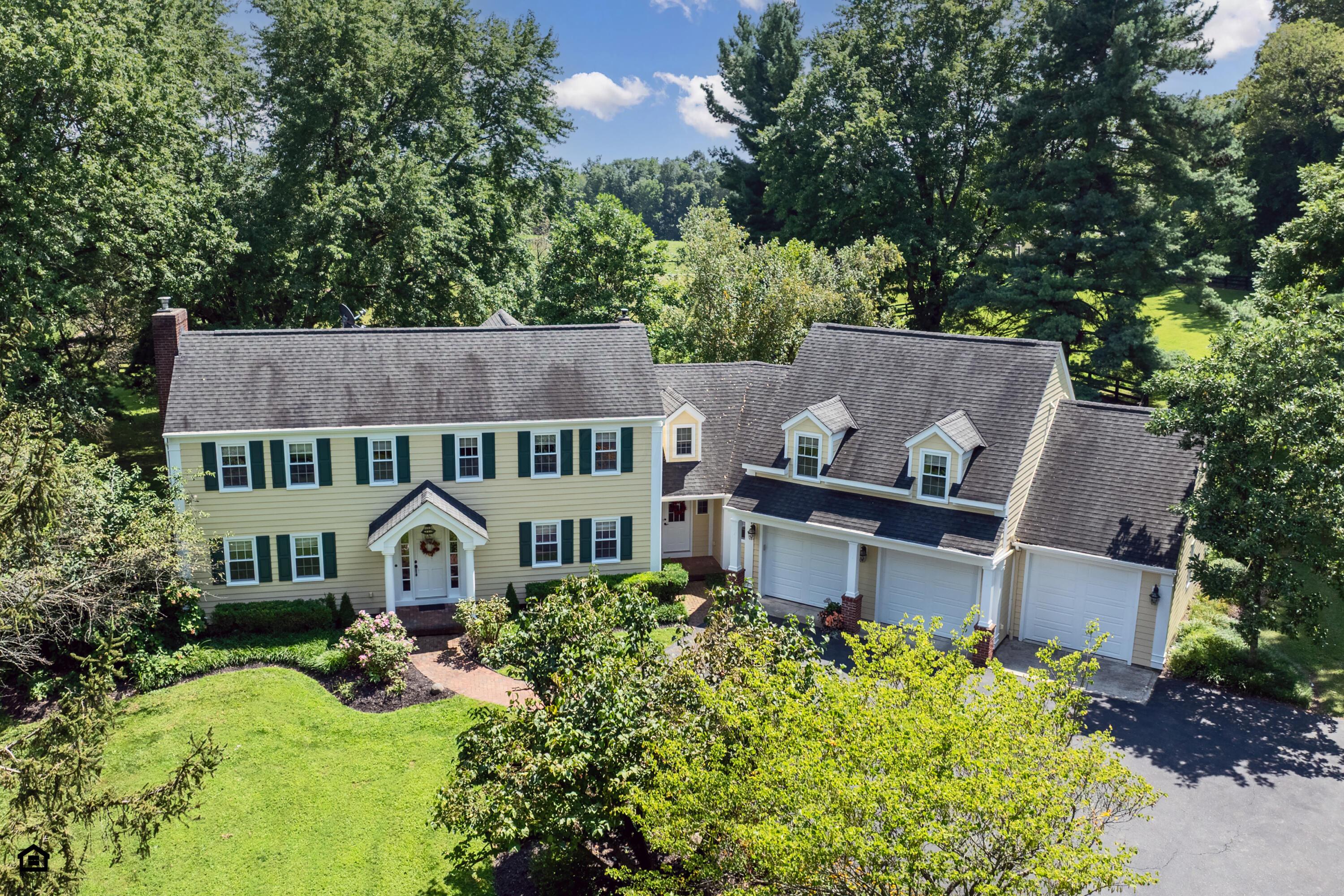 Lancaster, Ohio, 43130, United States, 4 Bedrooms Bedrooms, ,4 BathroomsBathrooms,Residential,Active,1910133