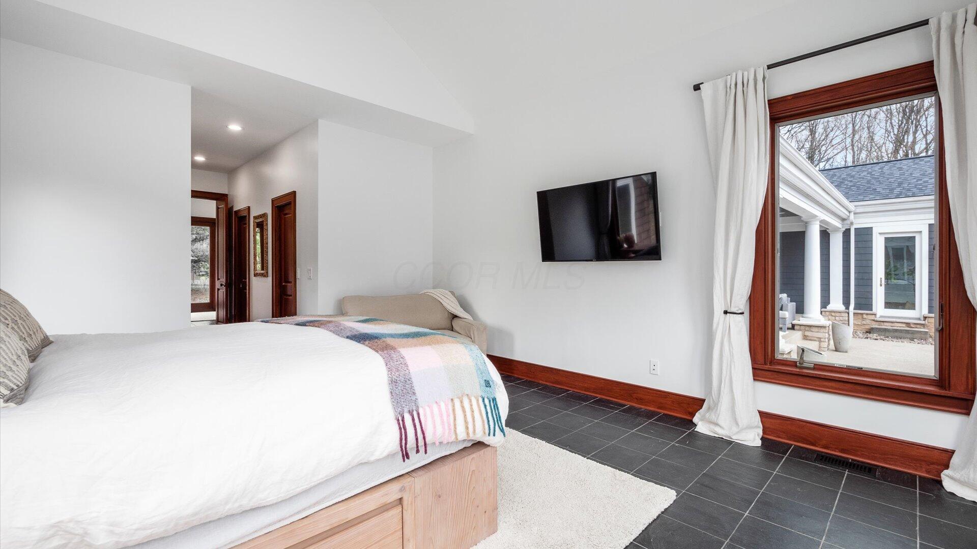 Granville, Ohio, 43023, United States, 4 Bedrooms Bedrooms, ,5 BathroomsBathrooms,Residential,Active,2015467