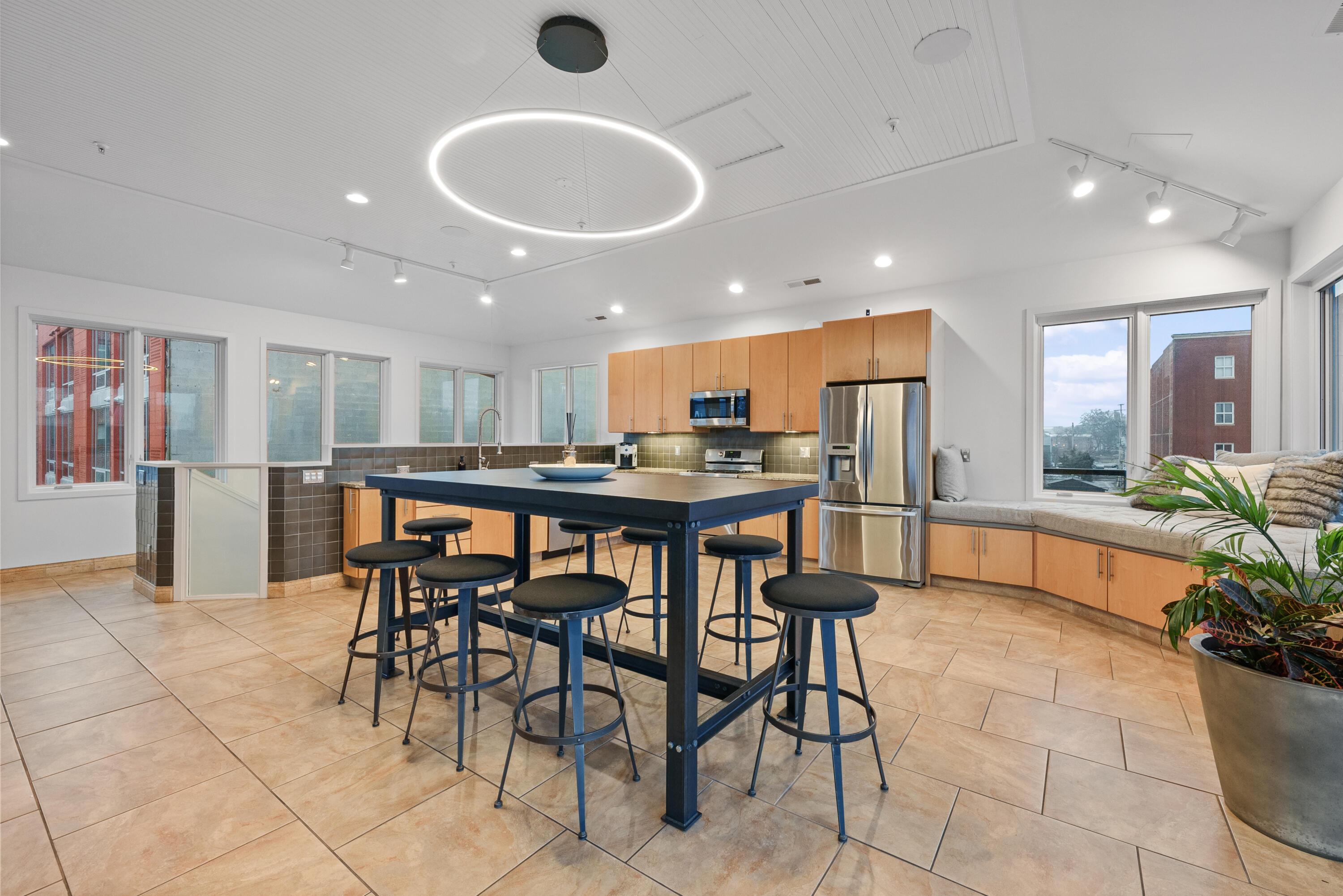 Columbus, Ohio, 43201, United States, 3 Bedrooms Bedrooms, ,5 BathroomsBathrooms,Residential,Active,1894778