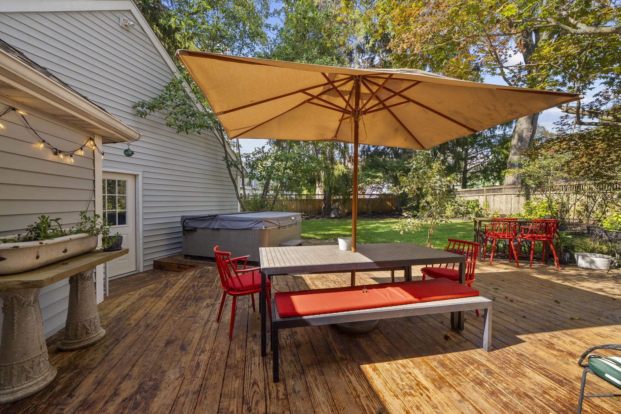 Columbus, Ohio, 43221, United States, 4 Bedrooms Bedrooms, ,5 BathroomsBathrooms,Residential,Active,1953422