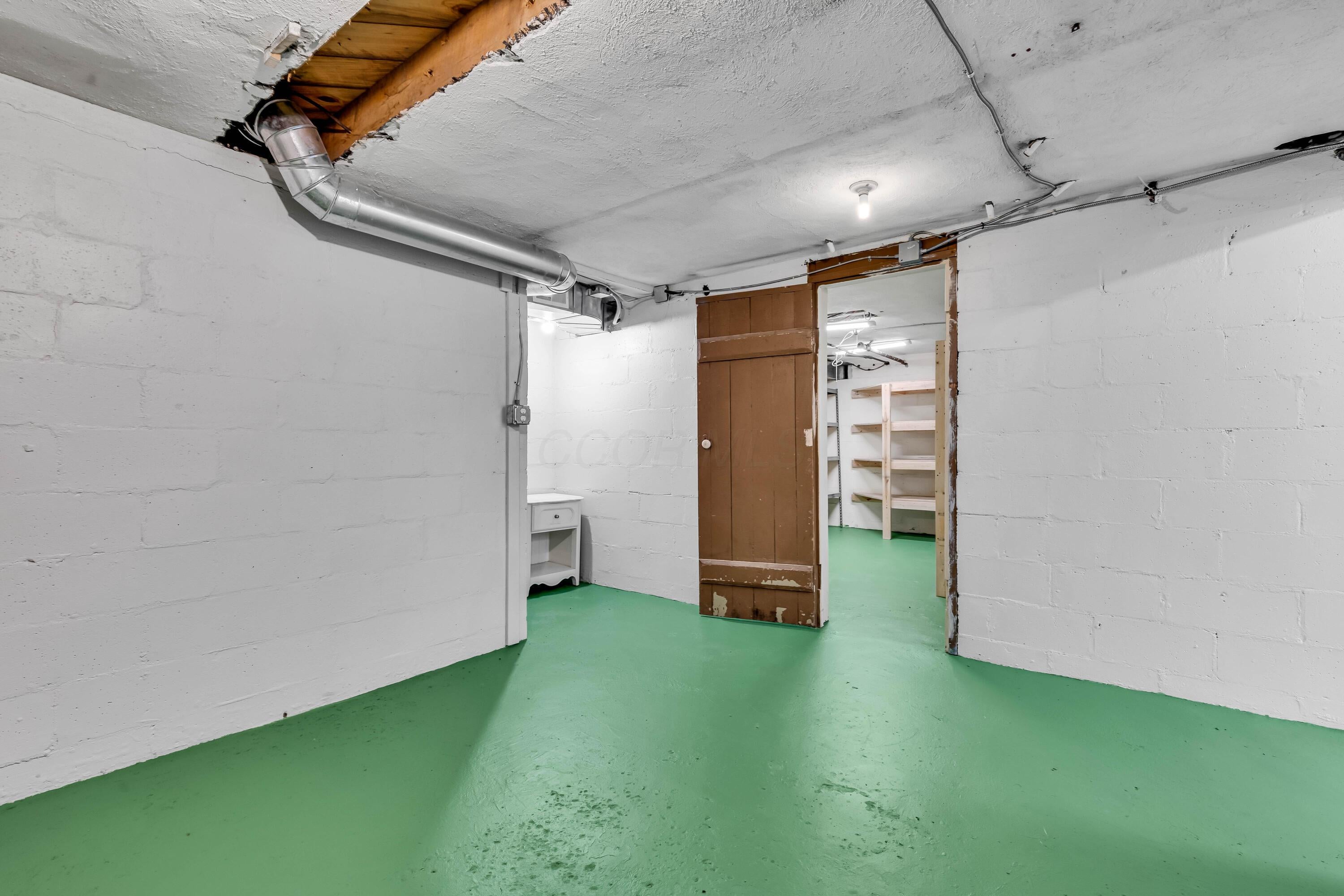 Centerburg, Ohio, 43011, United States, 5 Bedrooms Bedrooms, ,5 BathroomsBathrooms,Residential,Active,1934755