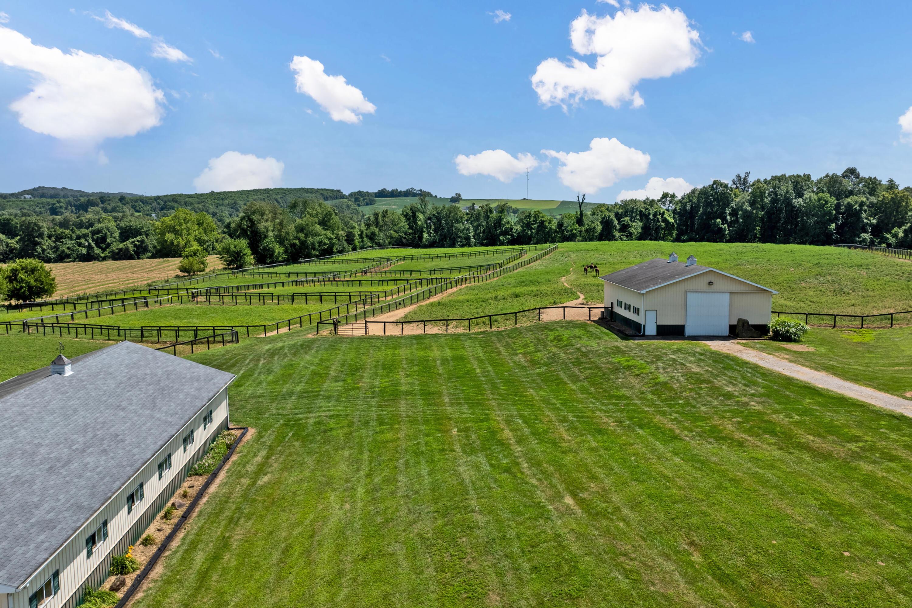 Lancaster, Ohio, 43130, United States, 4 Bedrooms Bedrooms, ,4 BathroomsBathrooms,Residential,Active,1910133