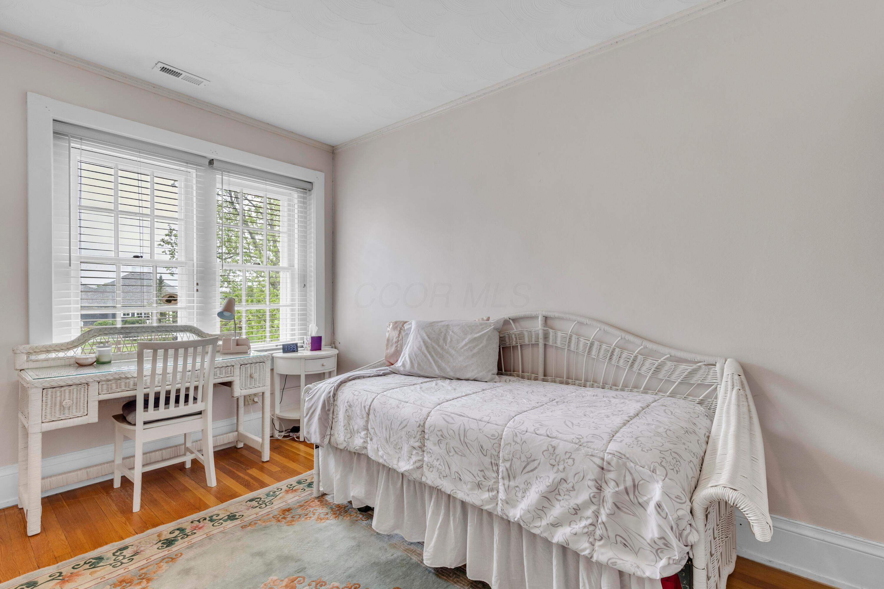 Thornville, Ohio, 43076, United States, 9 Bedrooms Bedrooms, ,7 BathroomsBathrooms,Residential,Active,1821951