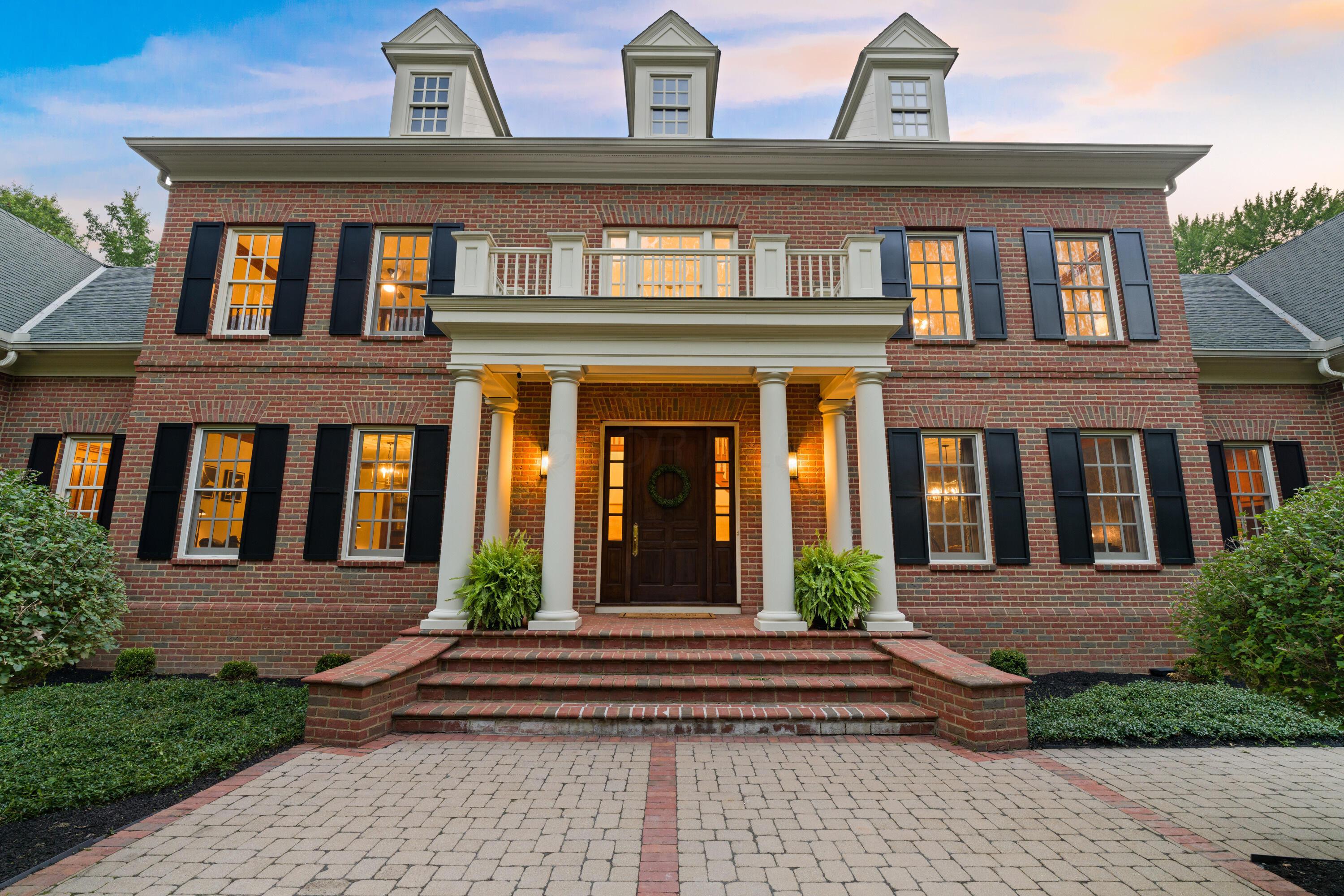 Sunbury, Ohio, 43074, United States, 5 Bedrooms Bedrooms, ,7 BathroomsBathrooms,Residential,Active,1912834