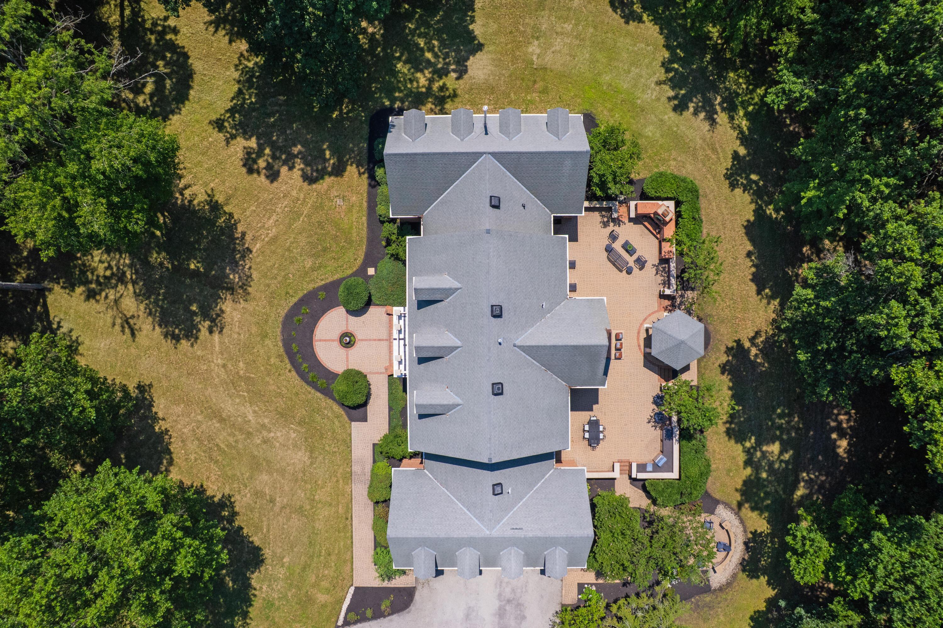 Sunbury, Ohio, 43074, United States, 5 Bedrooms Bedrooms, ,7 BathroomsBathrooms,Residential,Active,1912834