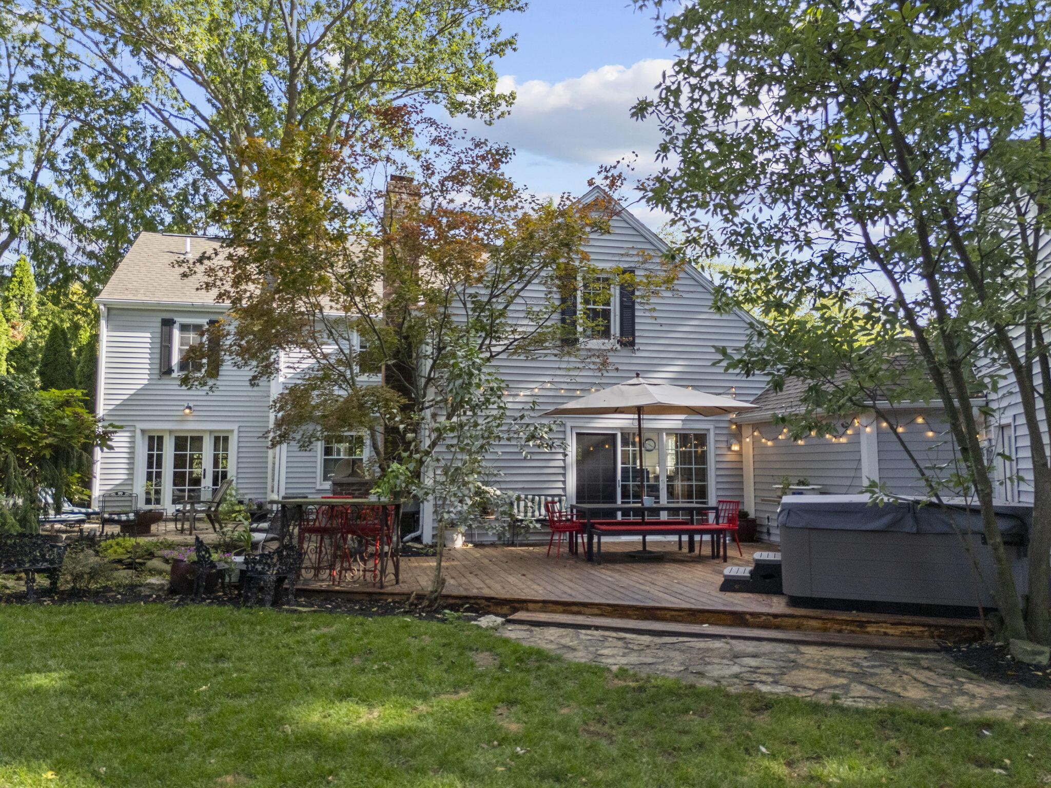 Columbus, Ohio, 43221, United States, 4 Bedrooms Bedrooms, ,5 BathroomsBathrooms,Residential,Active,1953422