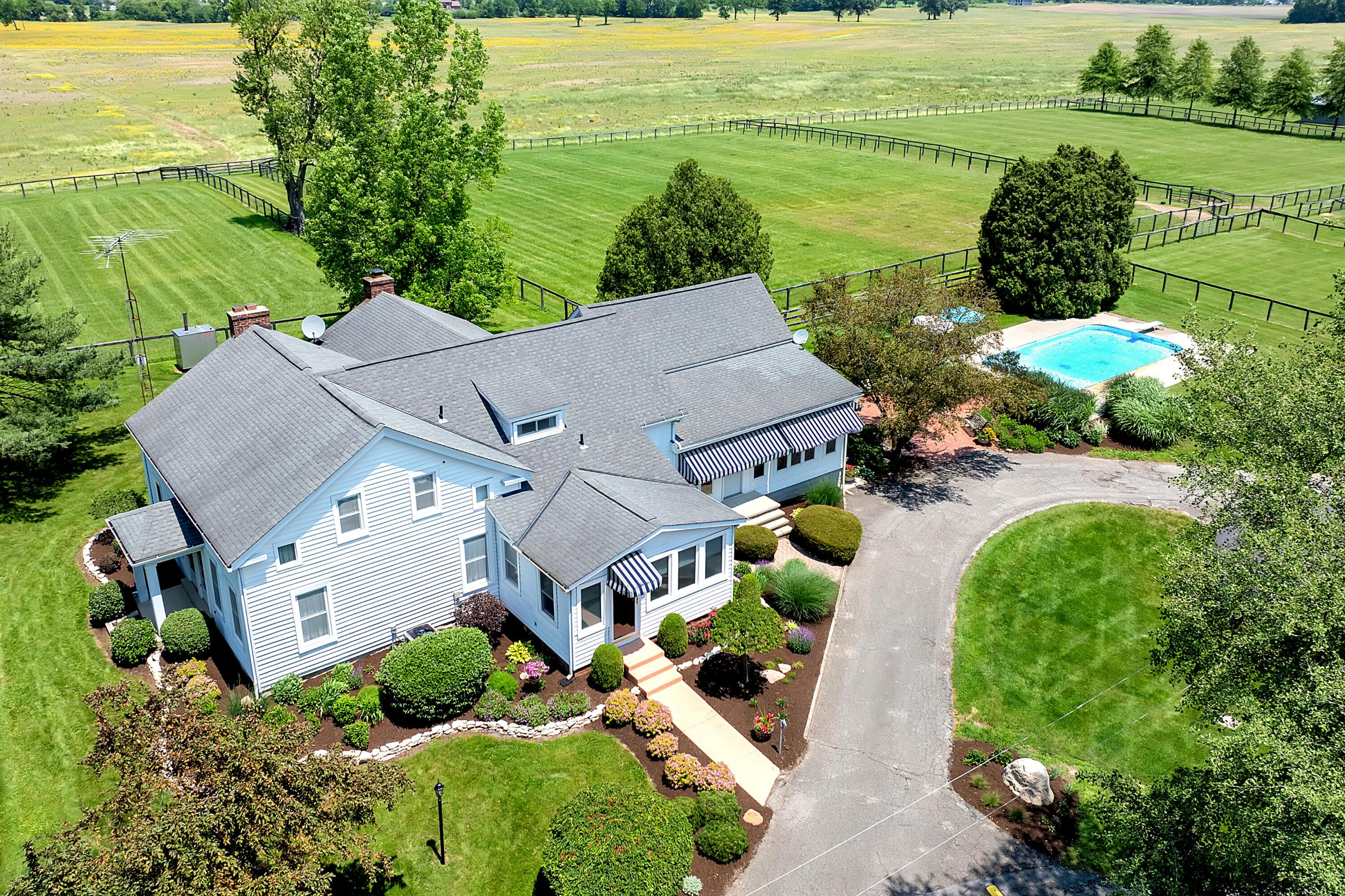 Centerburg, Ohio, 43011, United States, ,3 BathroomsBathrooms,Residential,Active,1853278