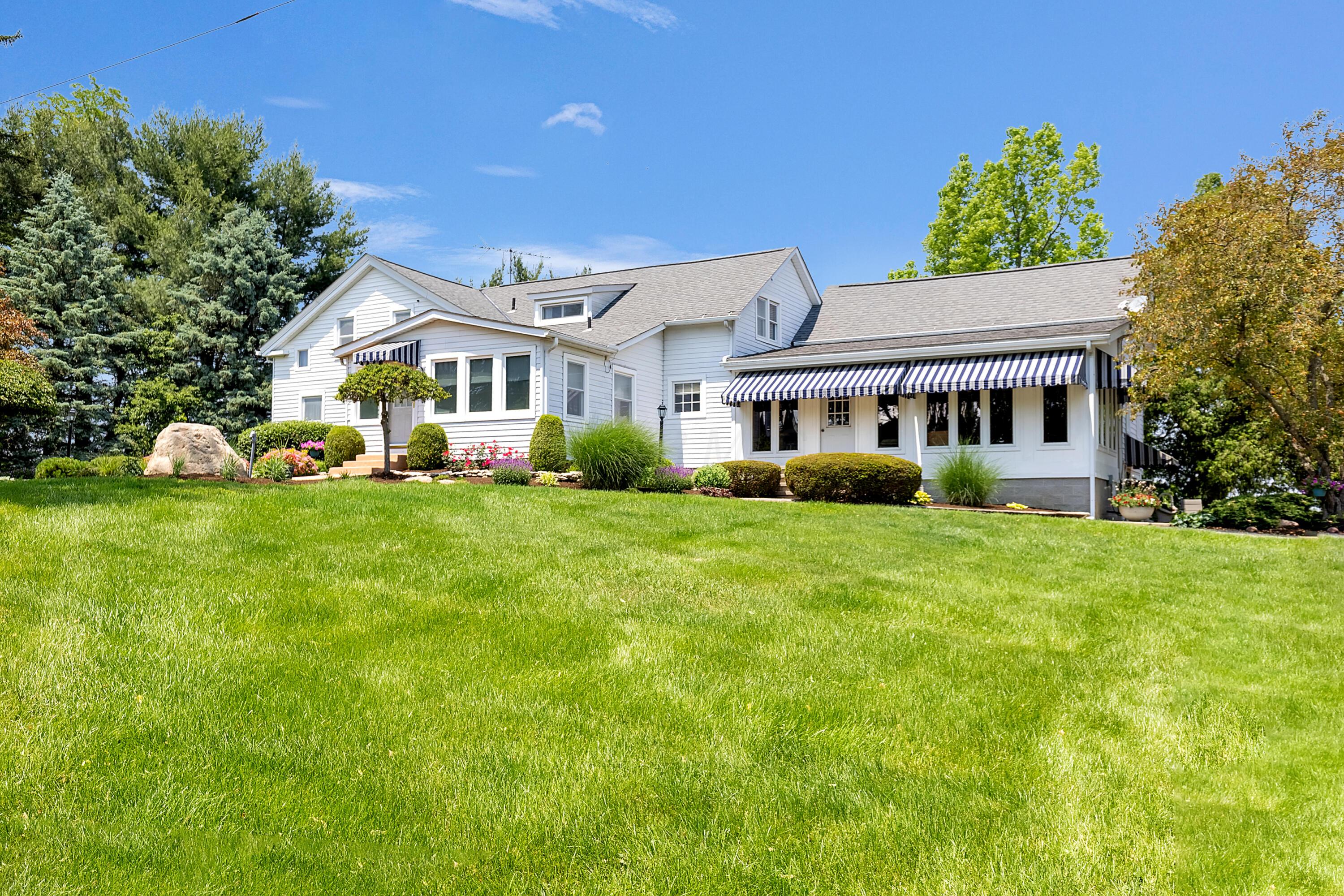 Centerburg, Ohio, 43011, United States, ,3 BathroomsBathrooms,Residential,Active,1853278