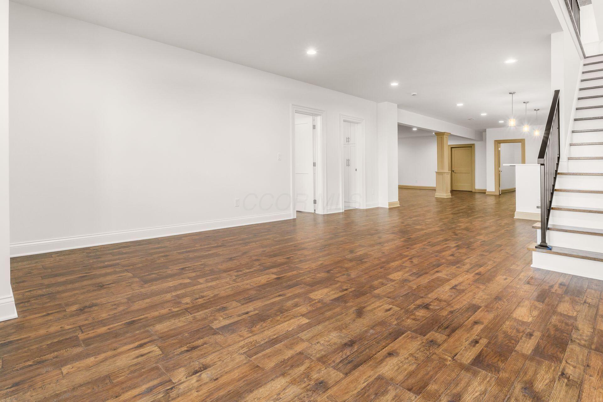 Sunbury, Ohio, 43074, United States, 4 Bedrooms Bedrooms, ,6 BathroomsBathrooms,Residential,Active,2007229