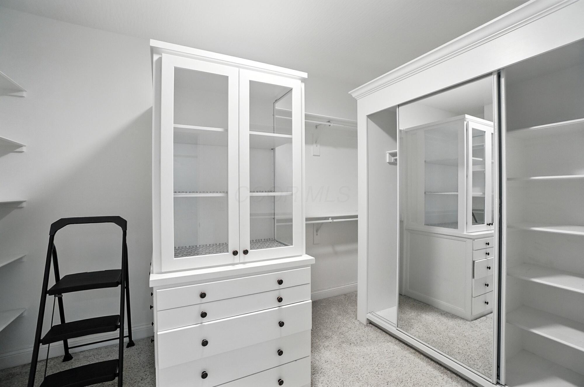 Delaware, Ohio, 43015, United States, 5 Bedrooms Bedrooms, ,7 BathroomsBathrooms,Residential,Active,1910144