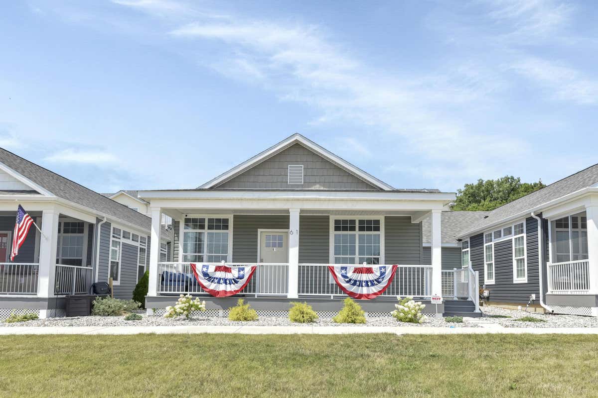 10850 E BAYSHORE ROAD CRANE Way Unit 61  