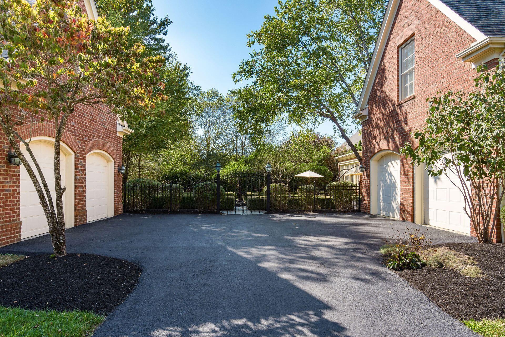 New Albany, Ohio, 43054, United States, 5 Bedrooms Bedrooms, ,6 BathroomsBathrooms,Residential,Active,1944097
