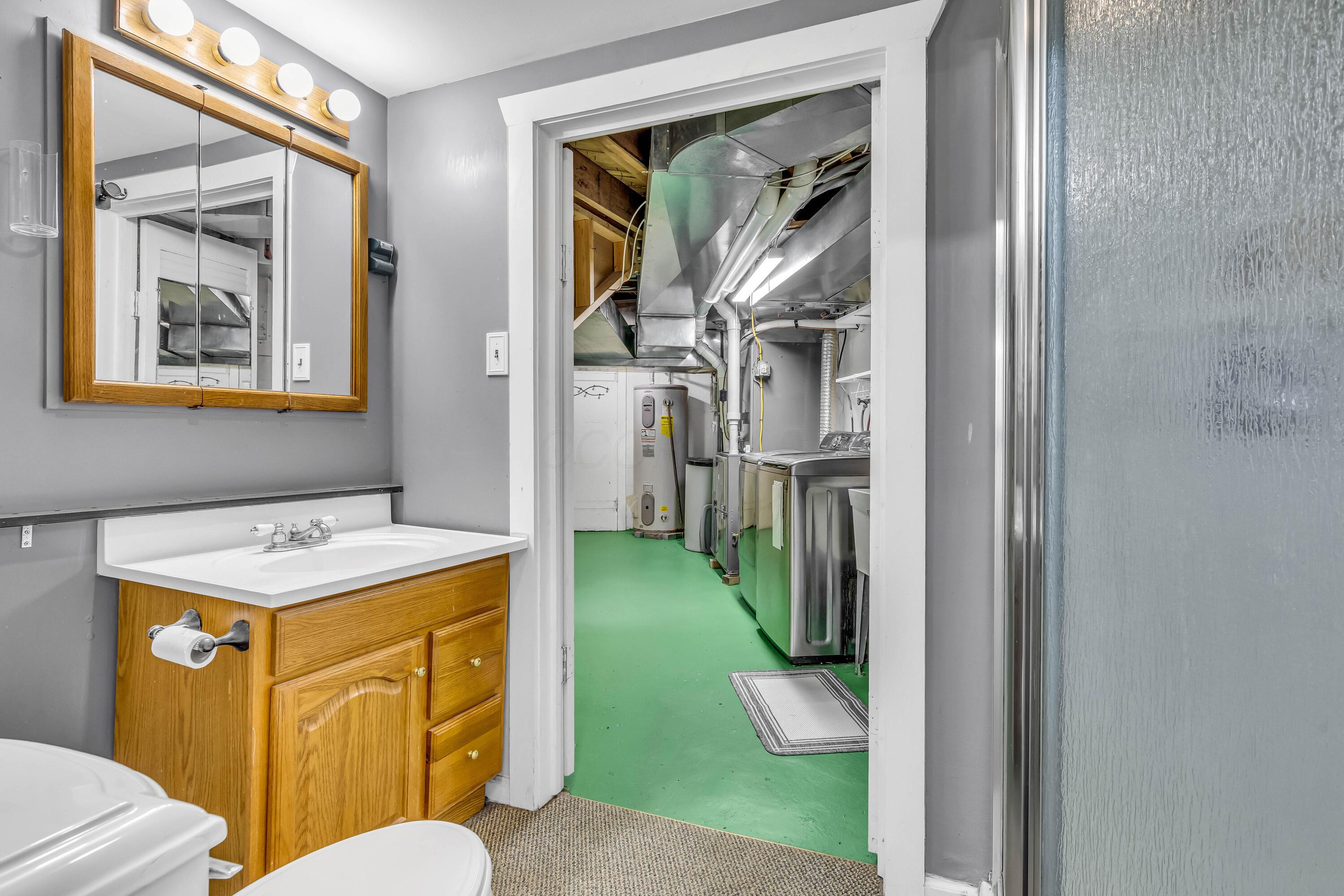 Centerburg, Ohio, 43011, United States, 5 Bedrooms Bedrooms, ,5 BathroomsBathrooms,Residential,Active,1999913