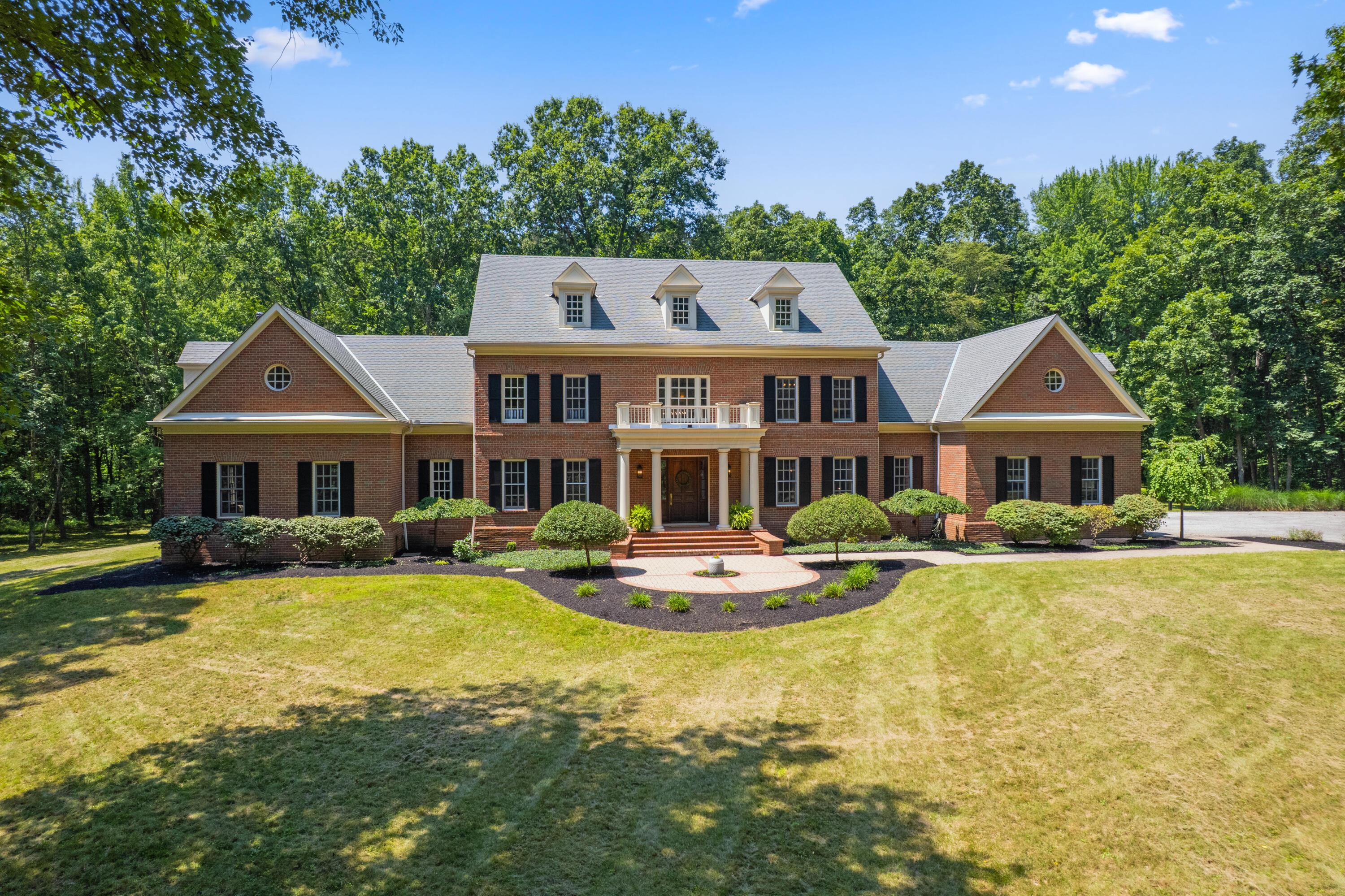 Sunbury, Ohio, 43074, United States, 5 Bedrooms Bedrooms, ,7 BathroomsBathrooms,Residential,Active,1912834