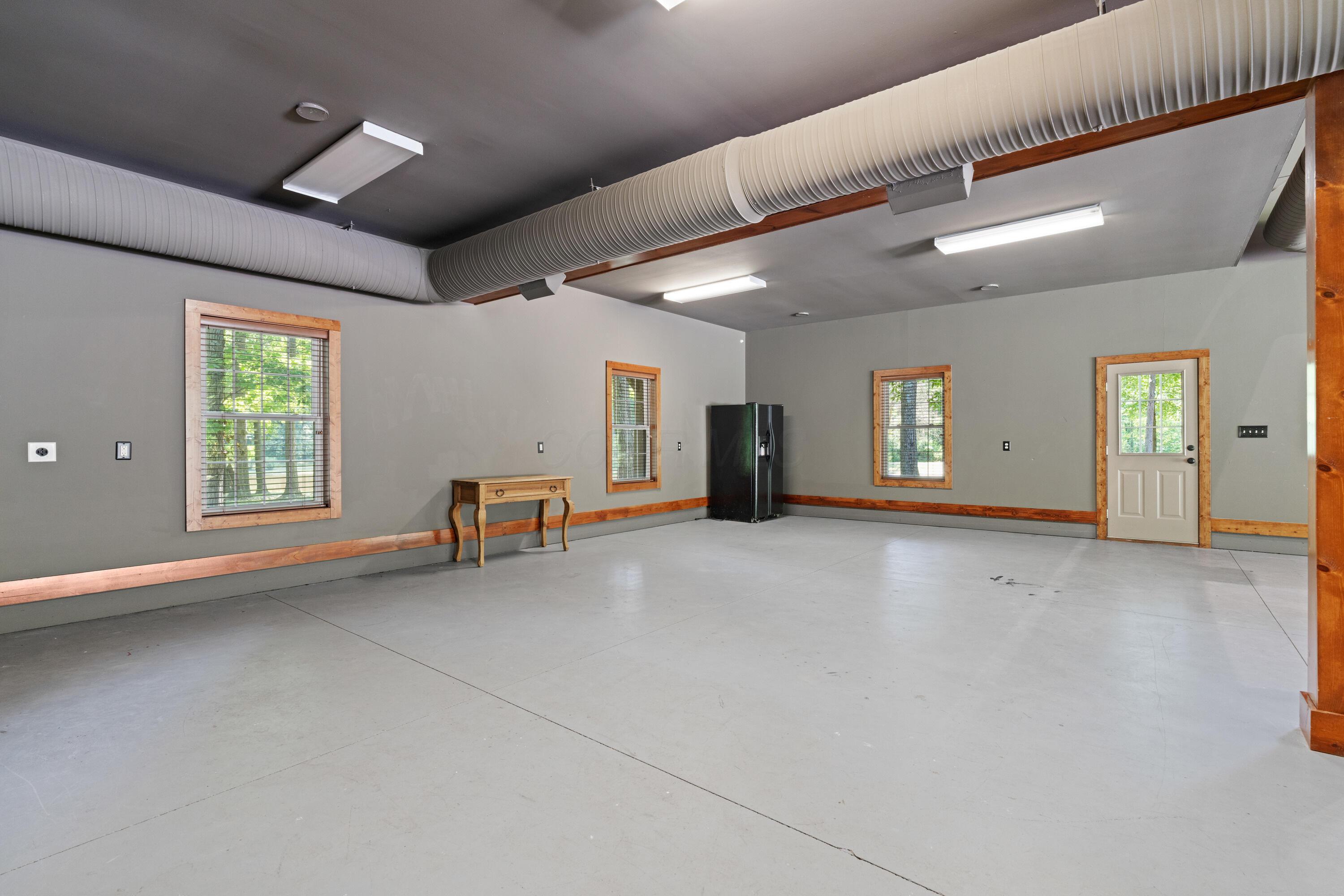 Sunbury, Ohio, 43074, United States, 5 Bedrooms Bedrooms, ,7 BathroomsBathrooms,Residential,Active,1912834