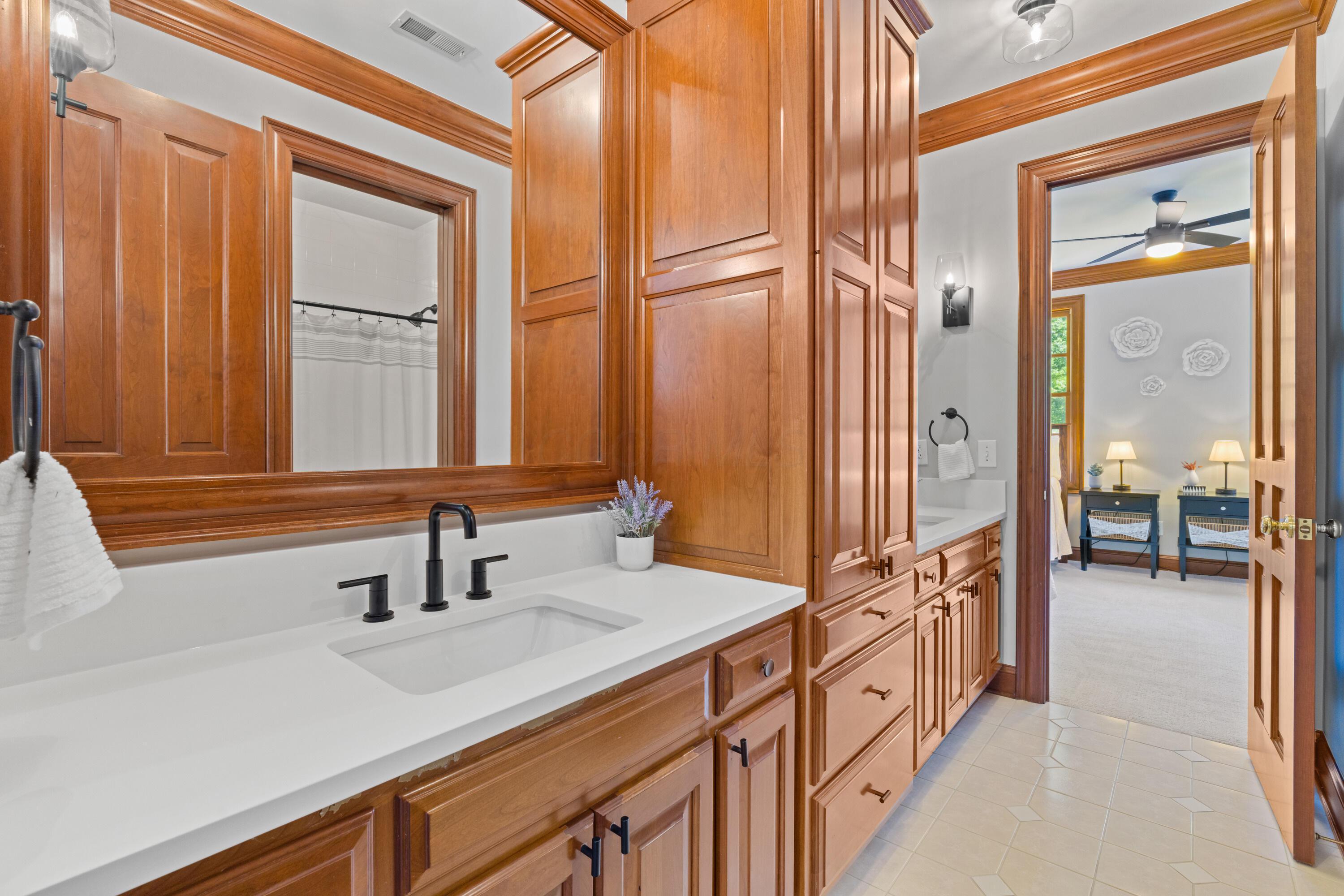 Sunbury, Ohio, 43074, United States, 5 Bedrooms Bedrooms, ,7 BathroomsBathrooms,Residential,Active,1912834