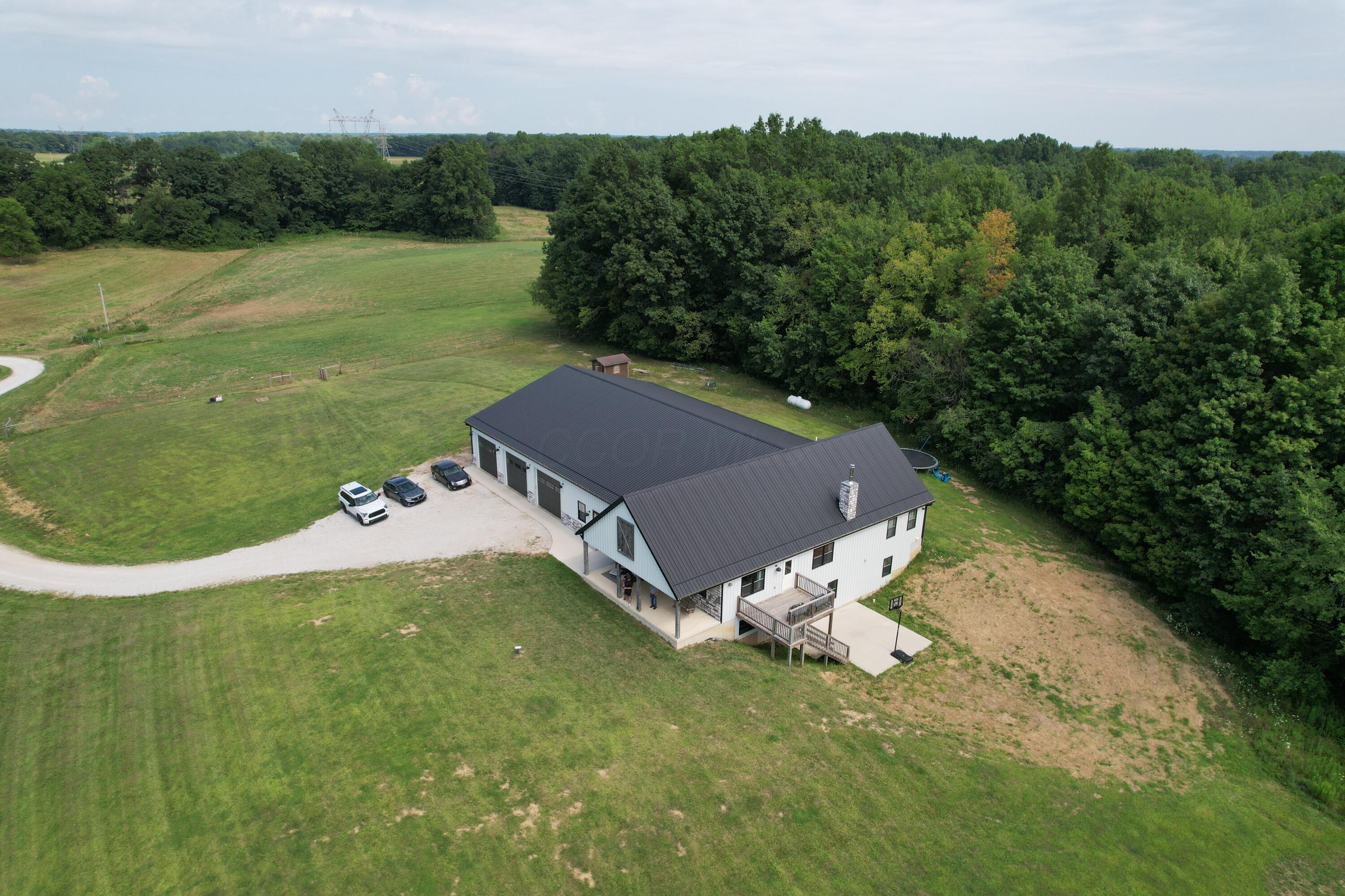 Centerburg, Ohio, 43011, United States, 4 Bedrooms Bedrooms, ,4 BathroomsBathrooms,Residential,Active,1903198