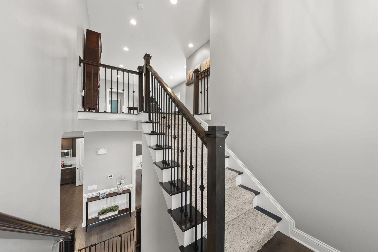 New Albany, Ohio, 43054, United States, 5 Bedrooms Bedrooms, ,5 BathroomsBathrooms,Residential,Active,2007958