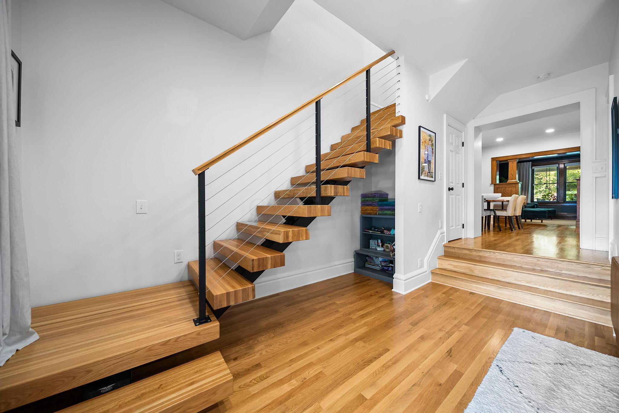 Columbus, Ohio, 43206, United States, 4 Bedrooms Bedrooms, ,4 BathroomsBathrooms,Residential,Active,1929688