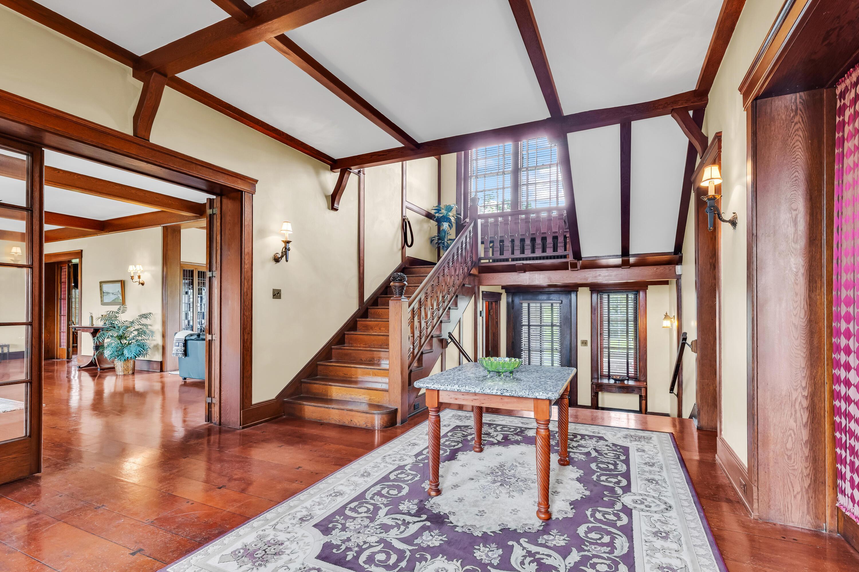 Thornville, Ohio, 43076, United States, 9 Bedrooms Bedrooms, ,7 BathroomsBathrooms,Residential,Active,1821951