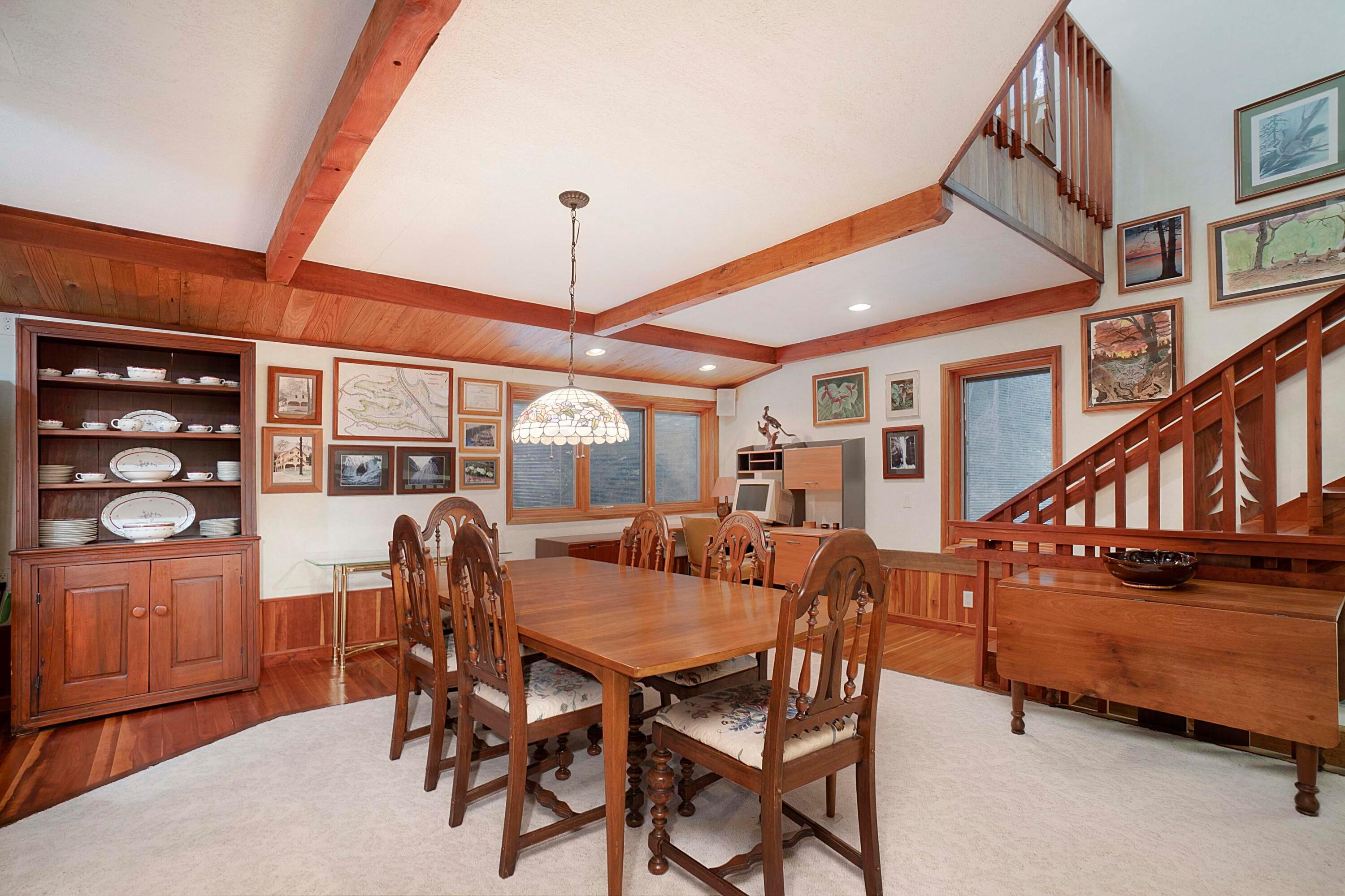 Rockbridge, Ohio, 43149, United States, 3 Bedrooms Bedrooms, ,4 BathroomsBathrooms,Residential,Active,1992551