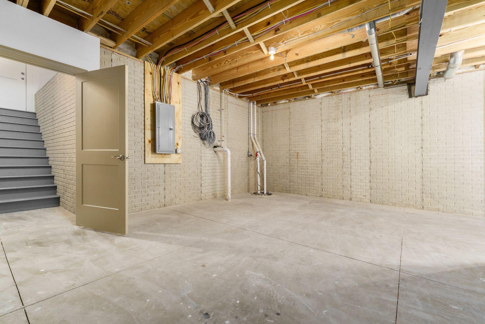 Sunbury, Ohio, 43074, United States, 4 Bedrooms Bedrooms, ,6 BathroomsBathrooms,Residential,Active,2007229