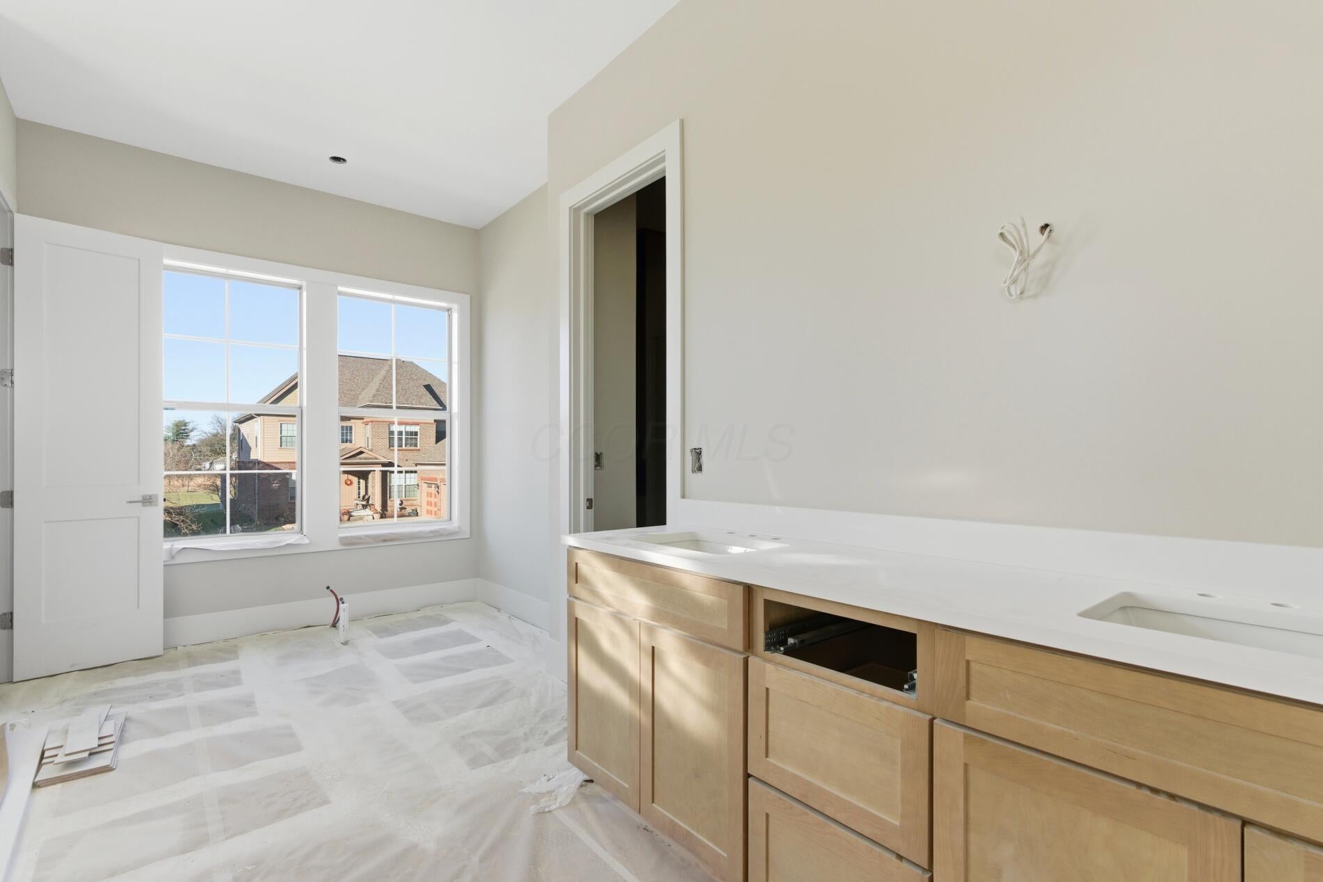 Dublin, Ohio, 43016, United States, 4 Bedrooms Bedrooms, ,5 BathroomsBathrooms,Residential,Active,1945857