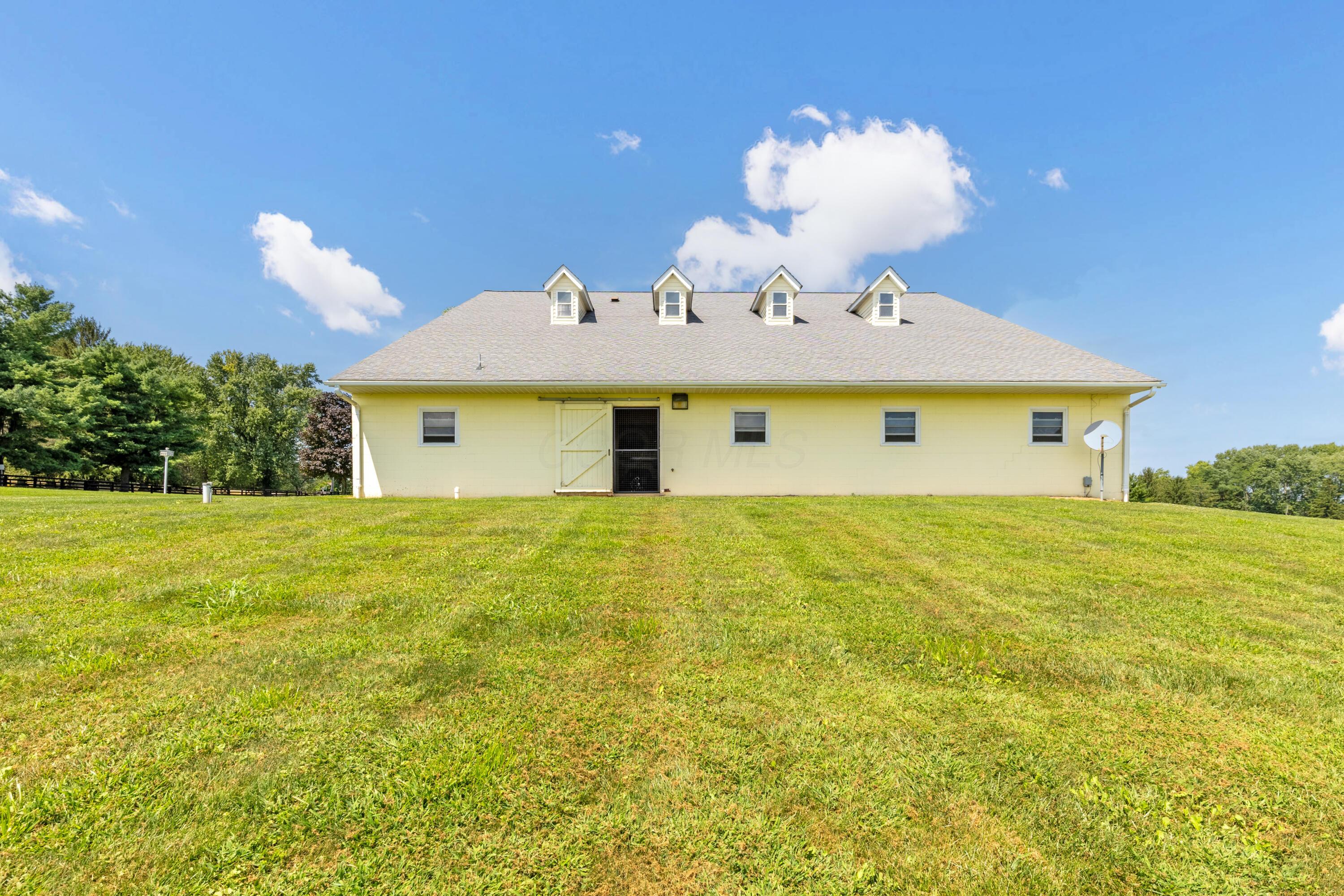 Lancaster, Ohio, 43130, United States, 4 Bedrooms Bedrooms, ,4 BathroomsBathrooms,Residential,Active,1910133