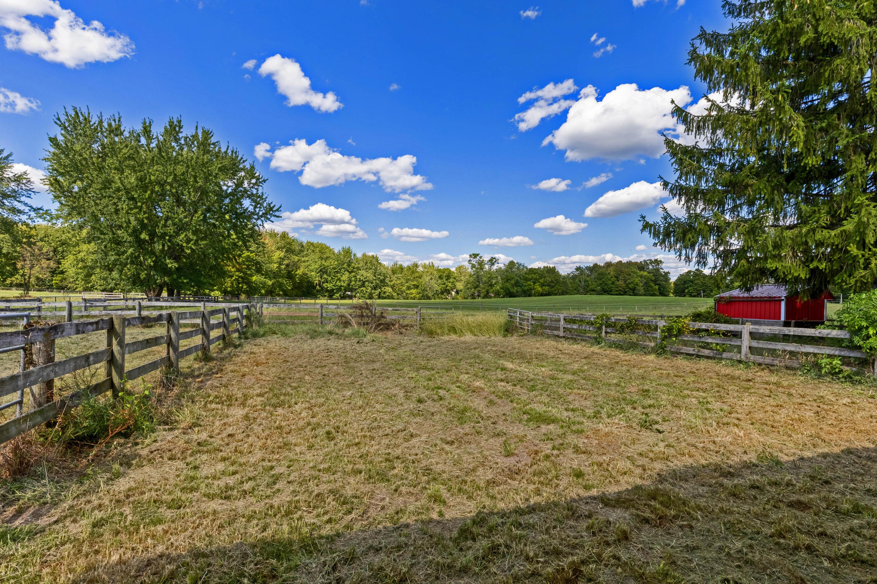 Centerburg, Ohio, 43011, United States, 5 Bedrooms Bedrooms, ,5 BathroomsBathrooms,Residential,Active,1934755