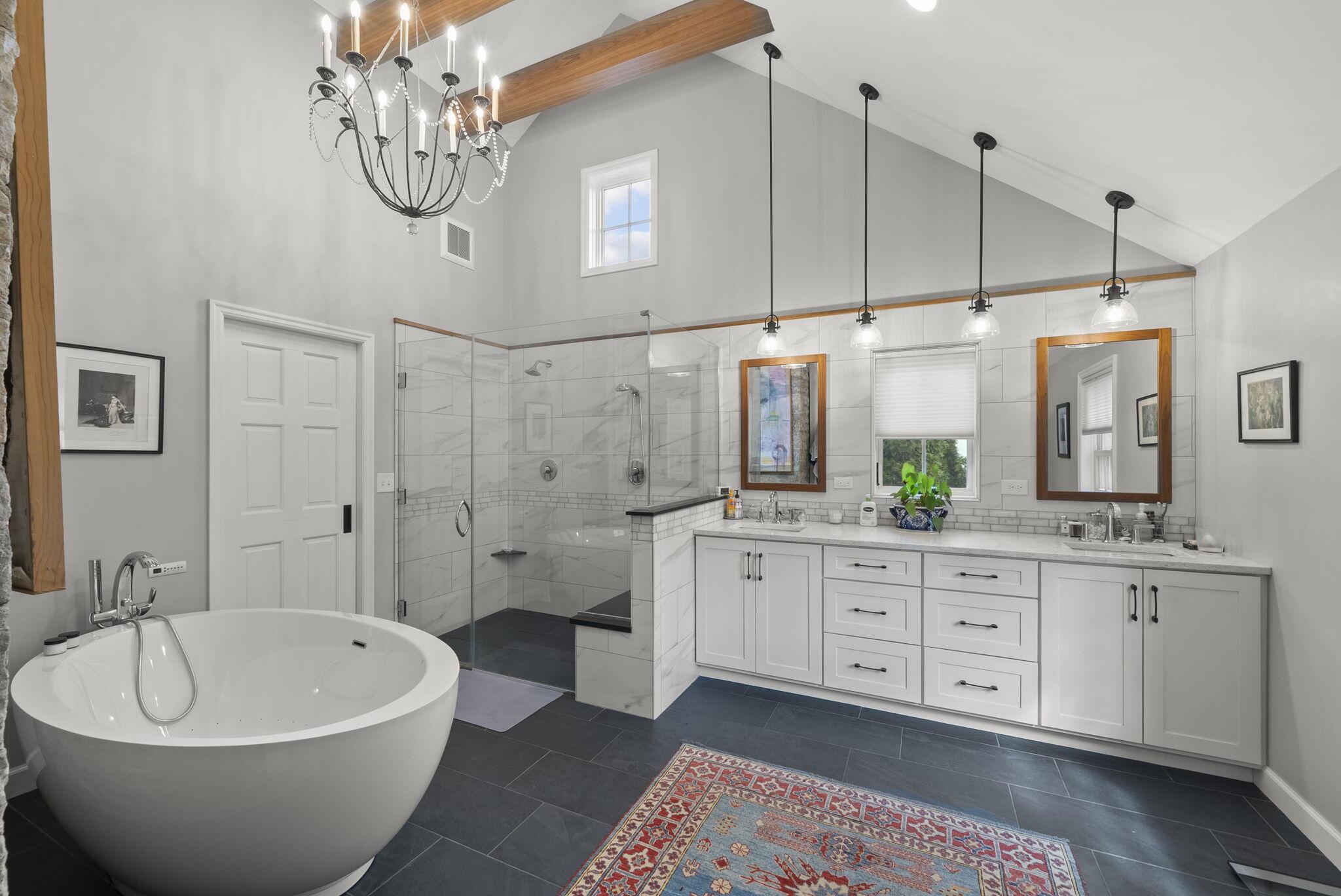 Columbus, Ohio, 43221, United States, 4 Bedrooms Bedrooms, ,5 BathroomsBathrooms,Residential,Active,1953422