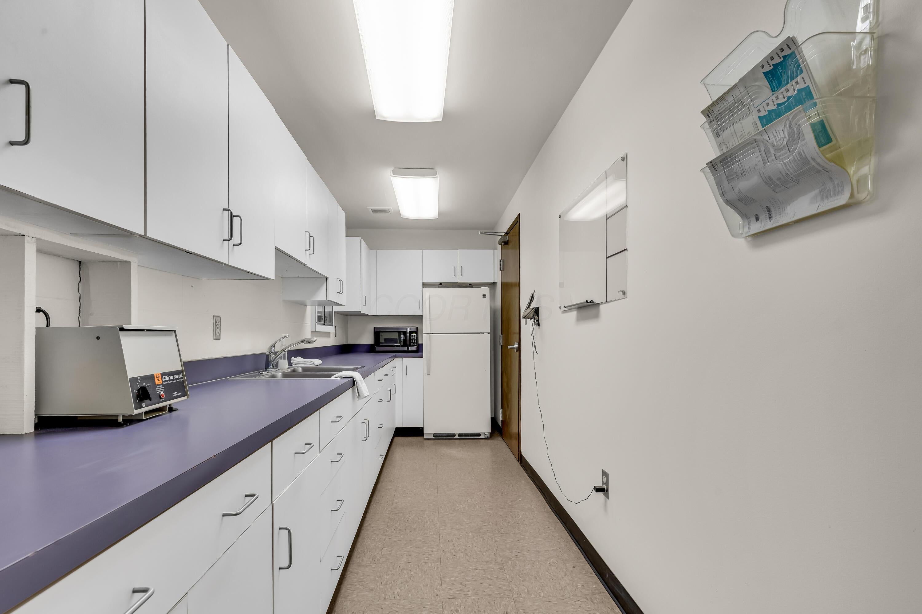 Lancaster, Ohio, 43130, United States, 4 Bedrooms Bedrooms, ,4 BathroomsBathrooms,Residential,Active,1910133