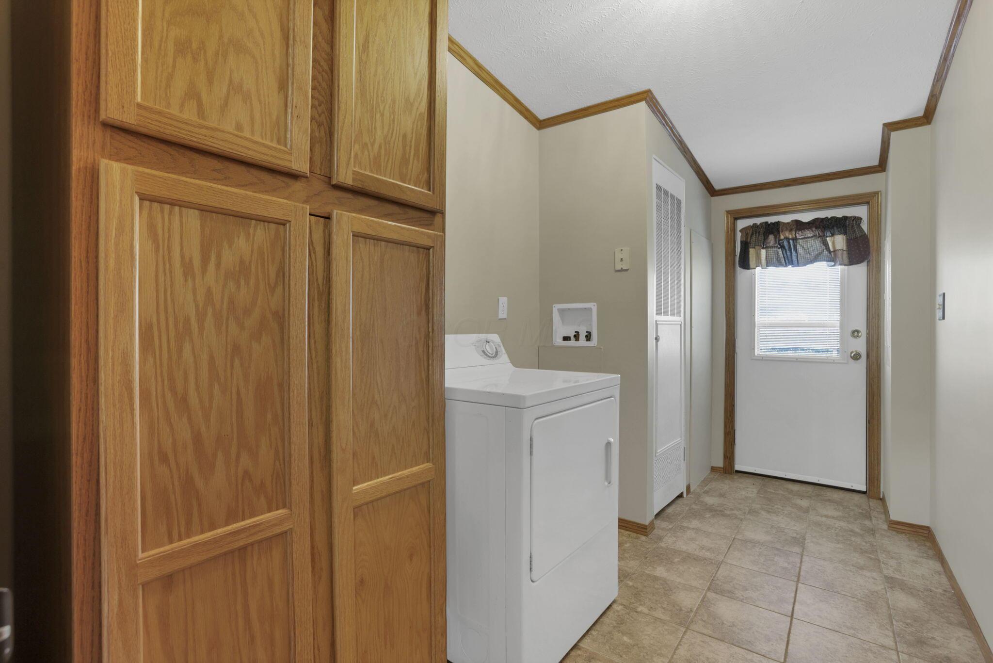 Logan, Ohio, 43138, United States, 3 Bedrooms Bedrooms, ,2 BathroomsBathrooms,Residential,Active,1990660