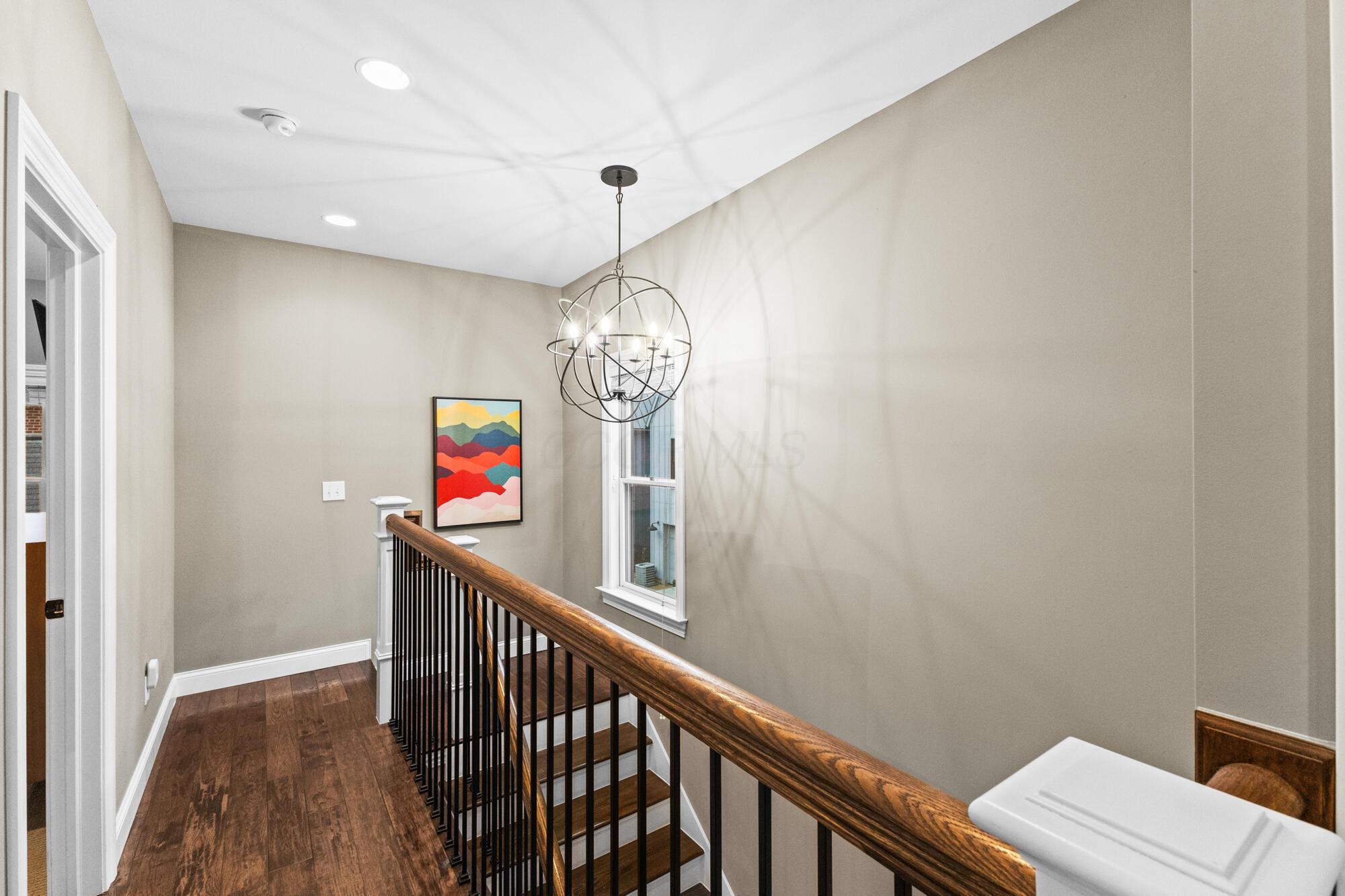 Columbus, Ohio, 43201, United States, 4 Bedrooms Bedrooms, ,4 BathroomsBathrooms,Residential,Active,2008741