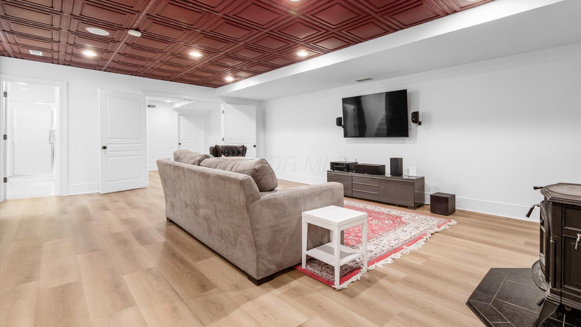 Granville, Ohio, 43023, United States, 4 Bedrooms Bedrooms, ,5 BathroomsBathrooms,Residential,Active,2015467