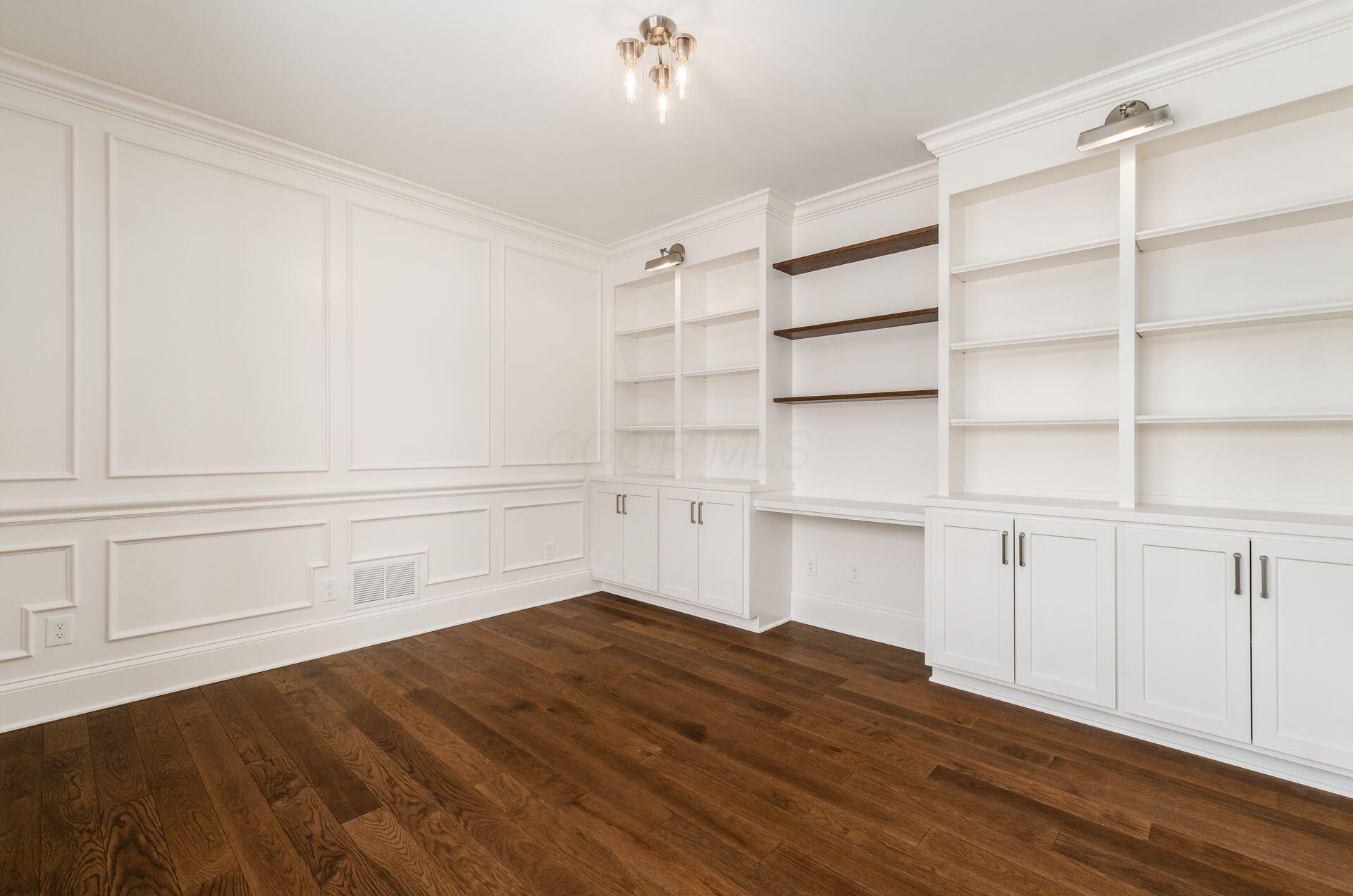 Sunbury, Ohio, 43074, United States, 4 Bedrooms Bedrooms, ,6 BathroomsBathrooms,Residential,Active,2007229