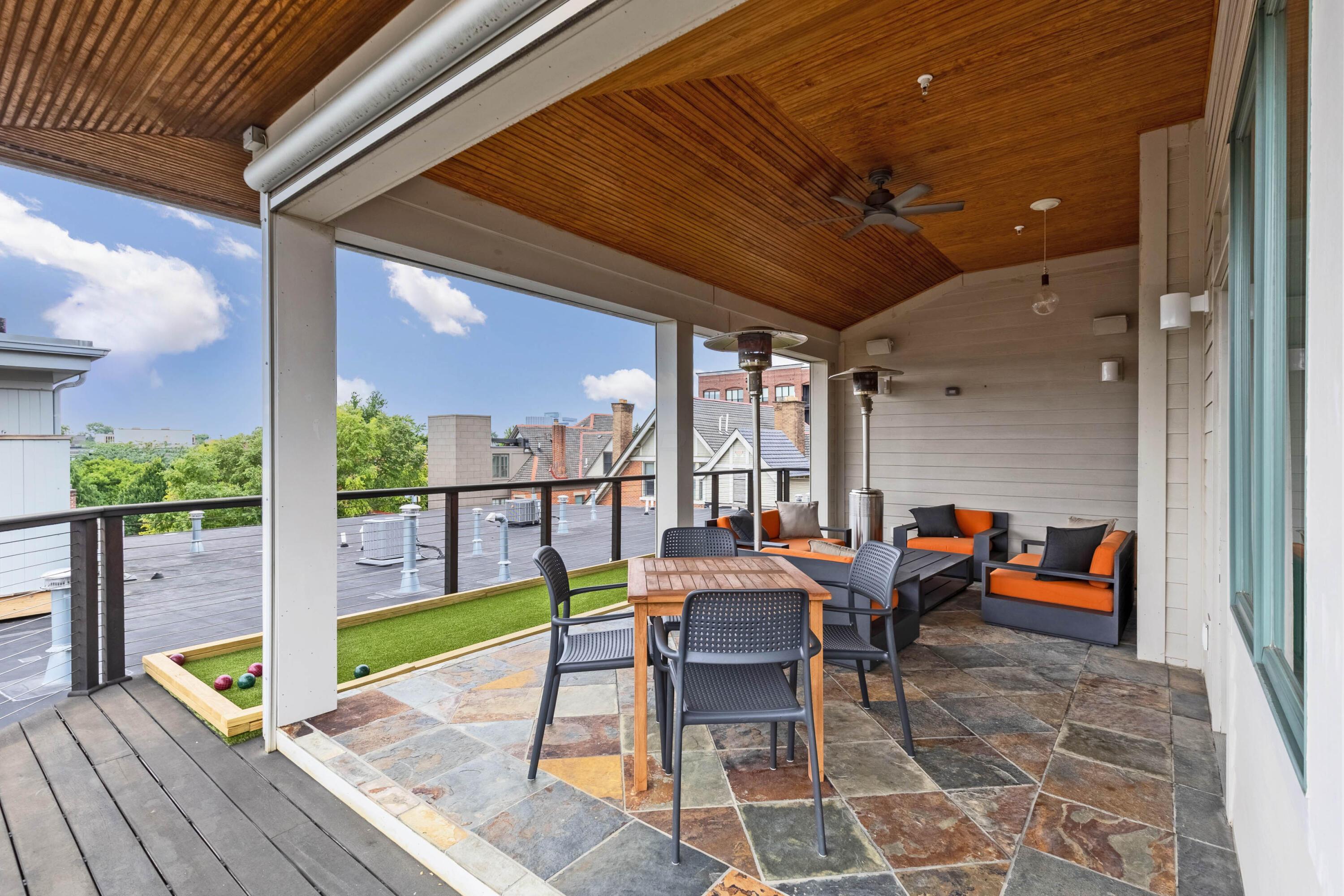 Columbus, Ohio, 43201, United States, 3 Bedrooms Bedrooms, ,5 BathroomsBathrooms,Residential,Active,1894778