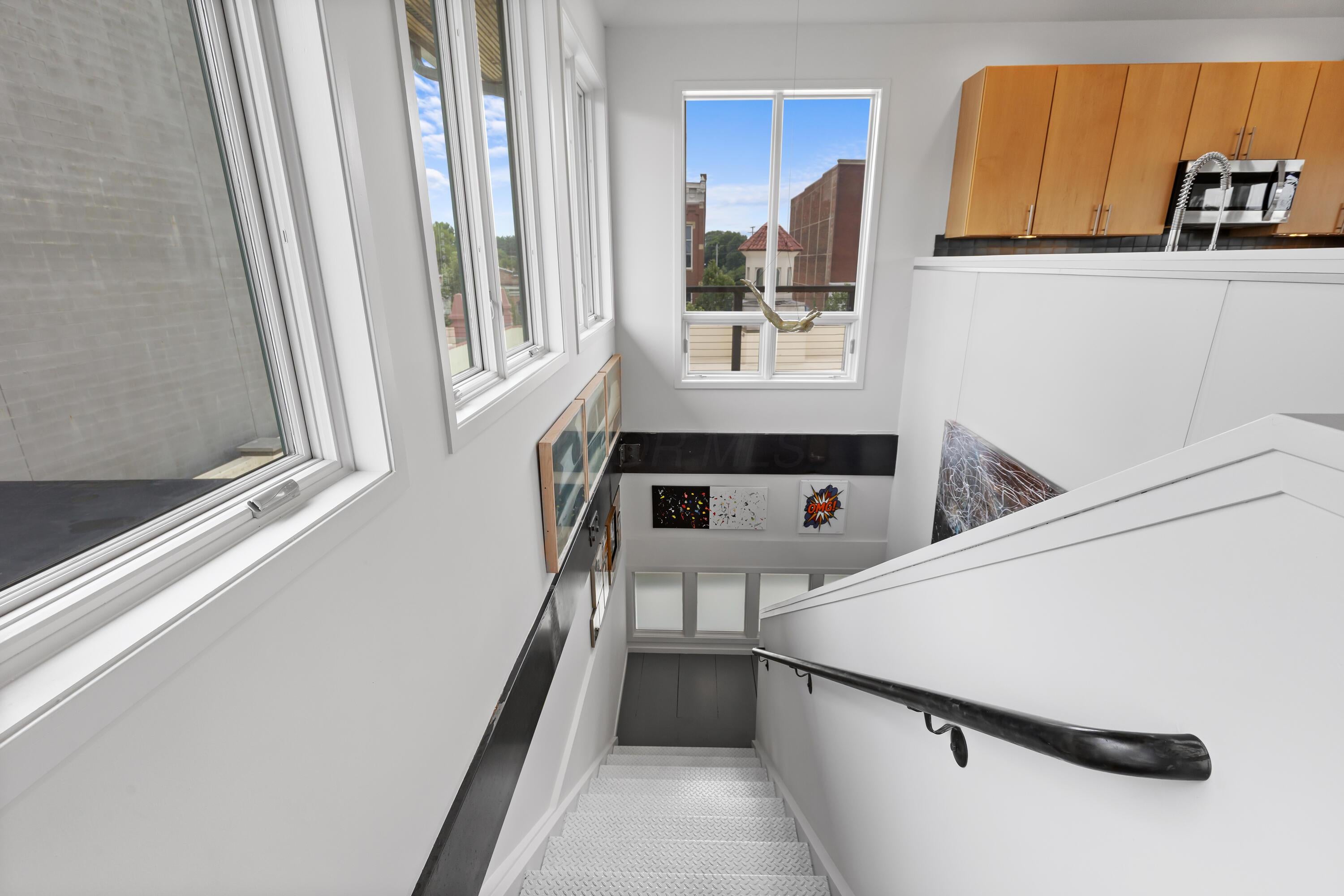 Columbus, Ohio, 43201, United States, 3 Bedrooms Bedrooms, ,5 BathroomsBathrooms,Residential,Active,1894778