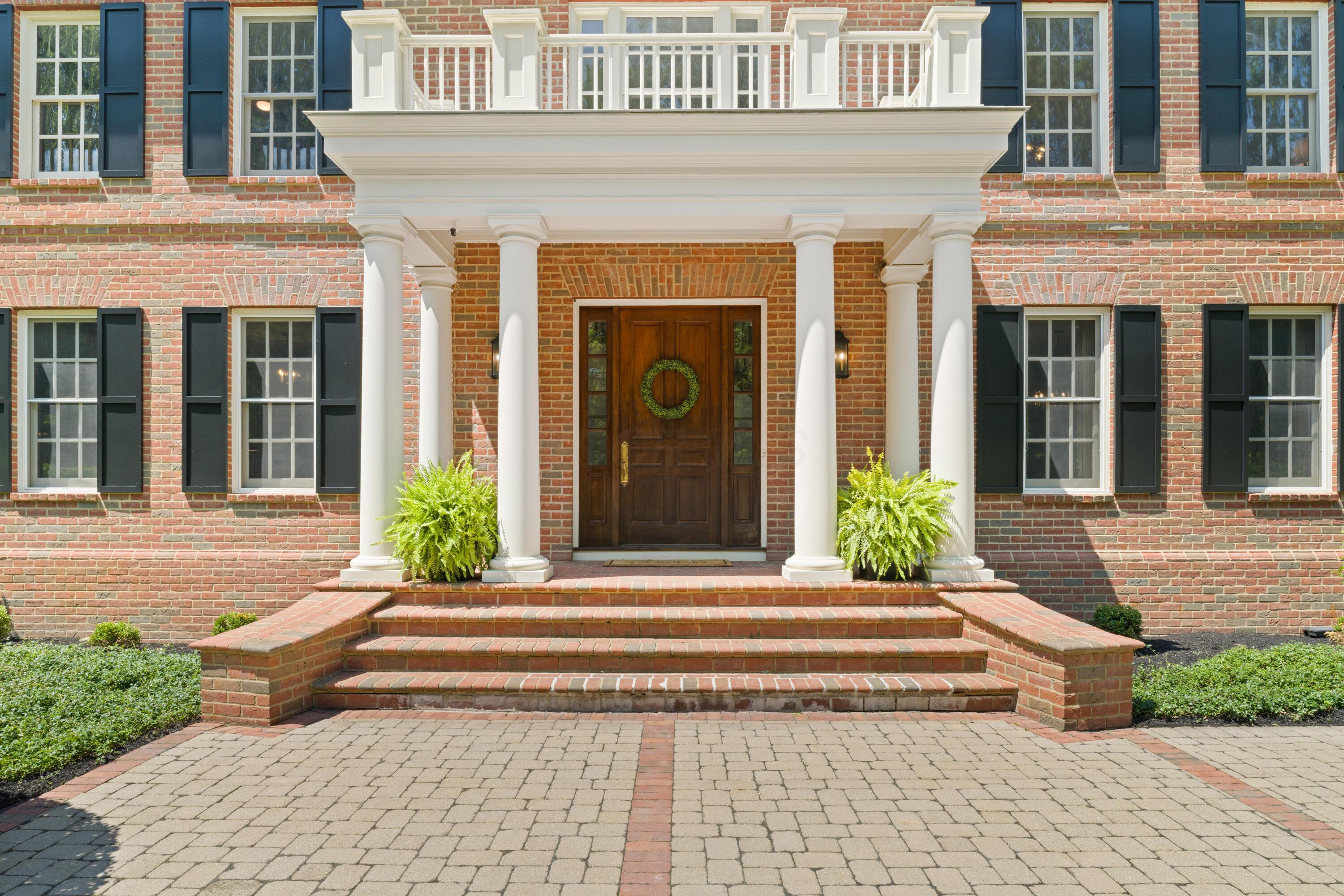 Sunbury, Ohio, 43074, United States, 5 Bedrooms Bedrooms, ,7 BathroomsBathrooms,Residential,Active,1912834