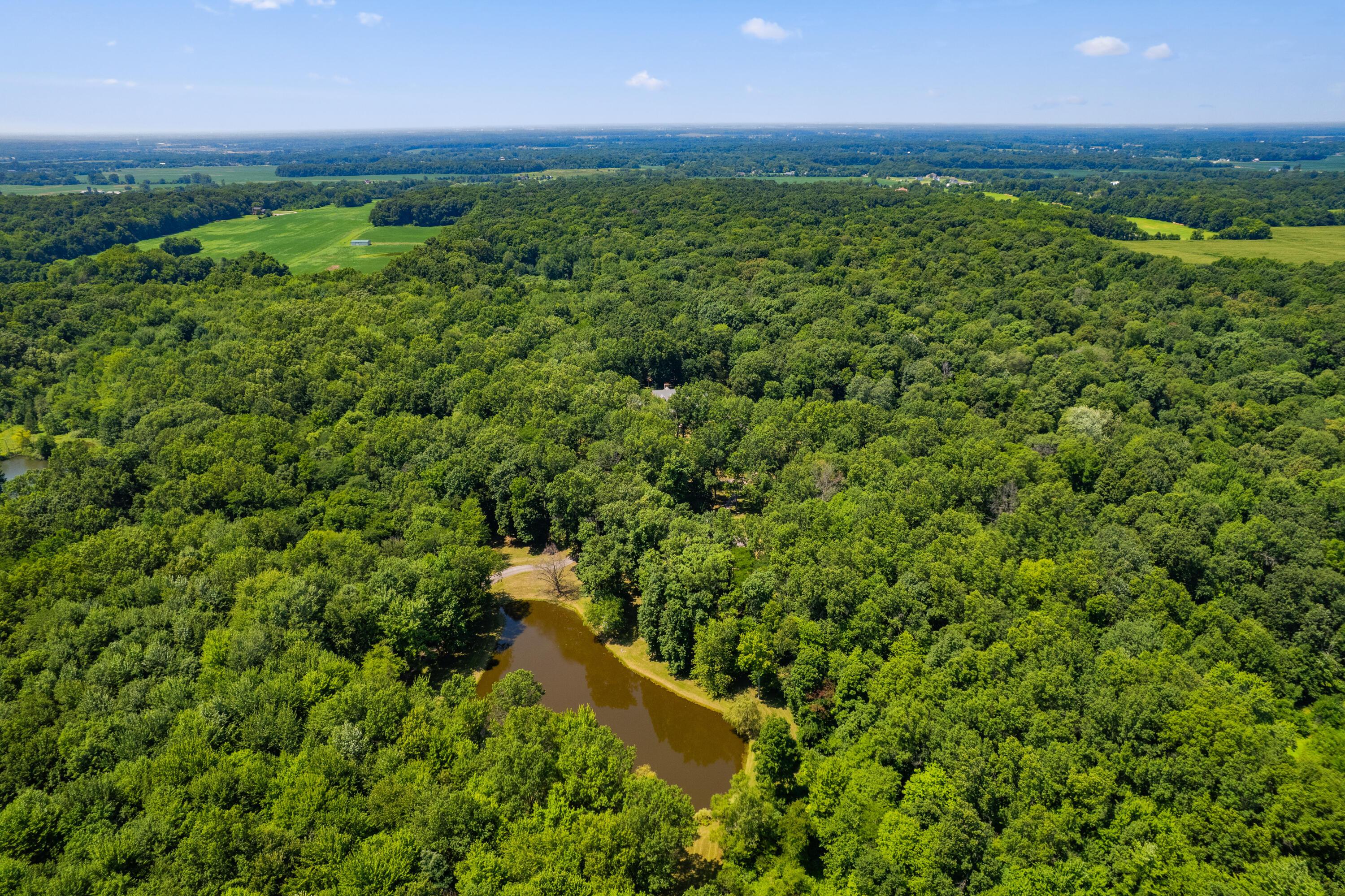 Sunbury, Ohio, 43074, United States, 5 Bedrooms Bedrooms, ,7 BathroomsBathrooms,Residential,Active,1912834