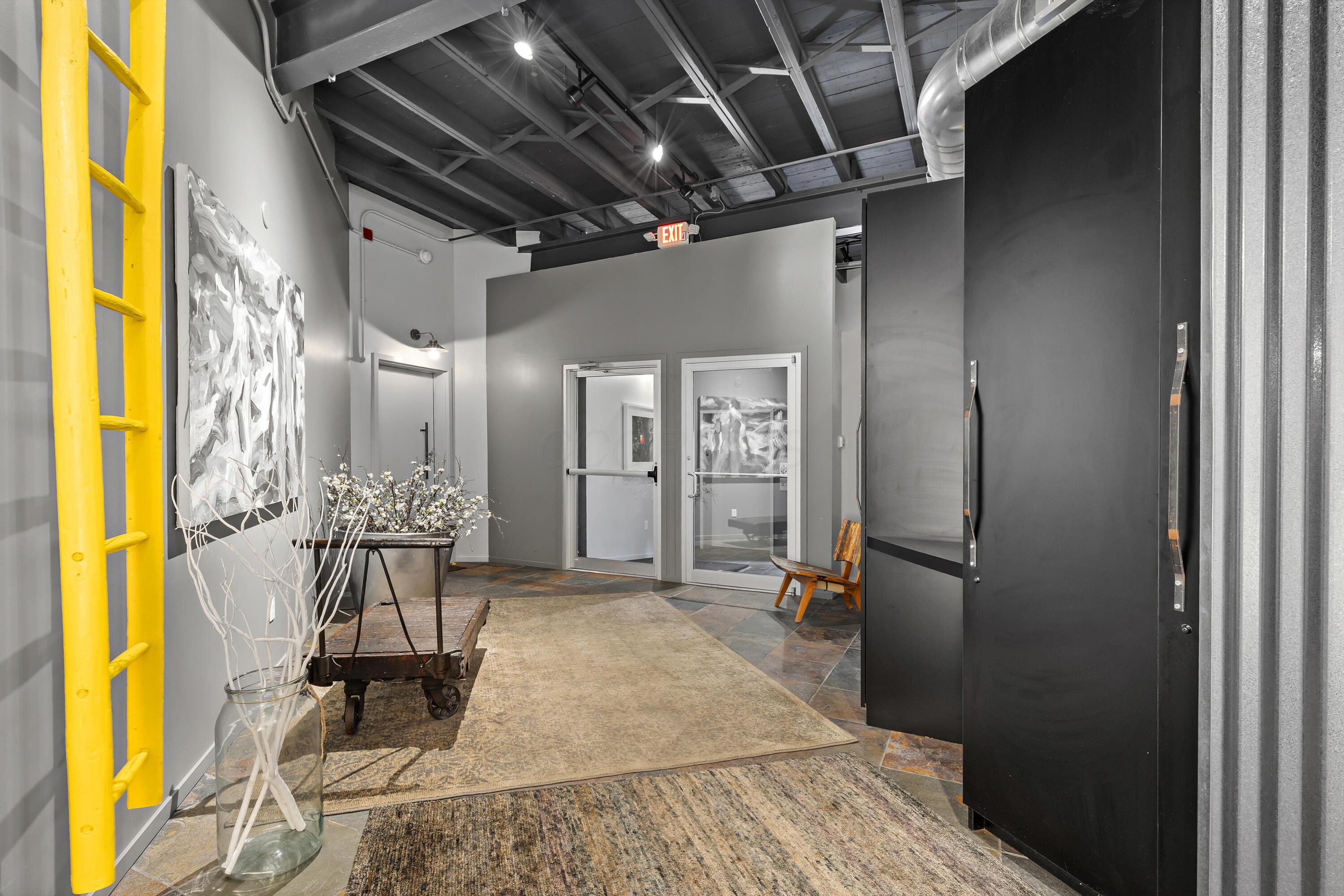 Columbus, Ohio, 43201, United States, 3 Bedrooms Bedrooms, ,5 BathroomsBathrooms,Residential,Active,1894778