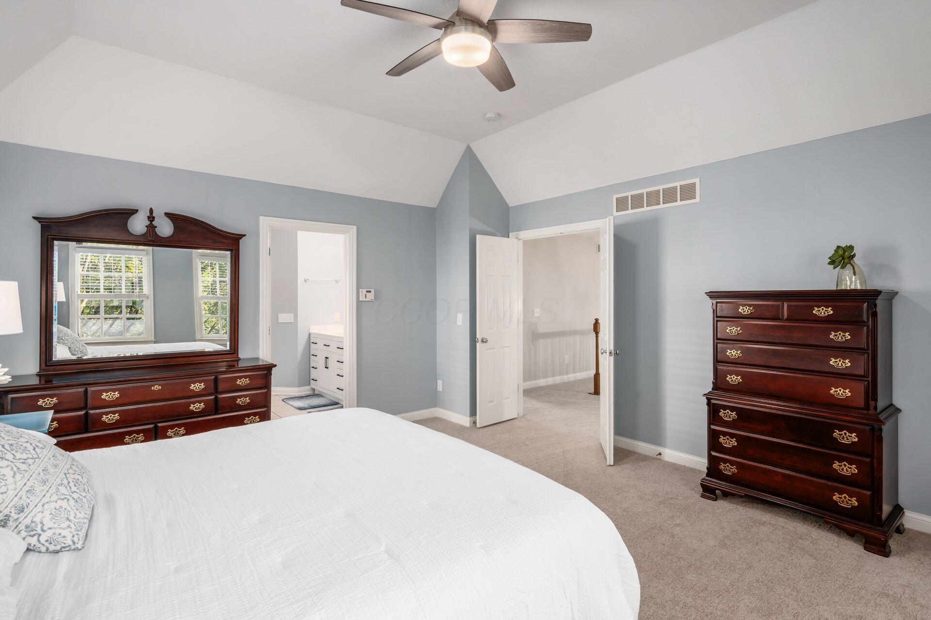 New Albany, Ohio, 43054, United States, 5 Bedrooms Bedrooms, ,5 BathroomsBathrooms,Residential,Active,1944031