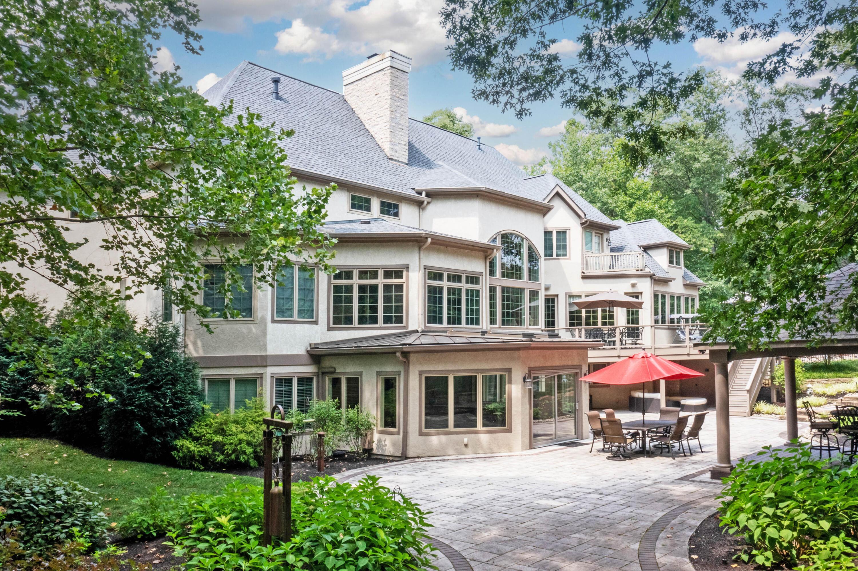 Upper Arlington, Ohio, 43220, United States, 7 Bedrooms Bedrooms, ,7 BathroomsBathrooms,Residential,Active,1748798