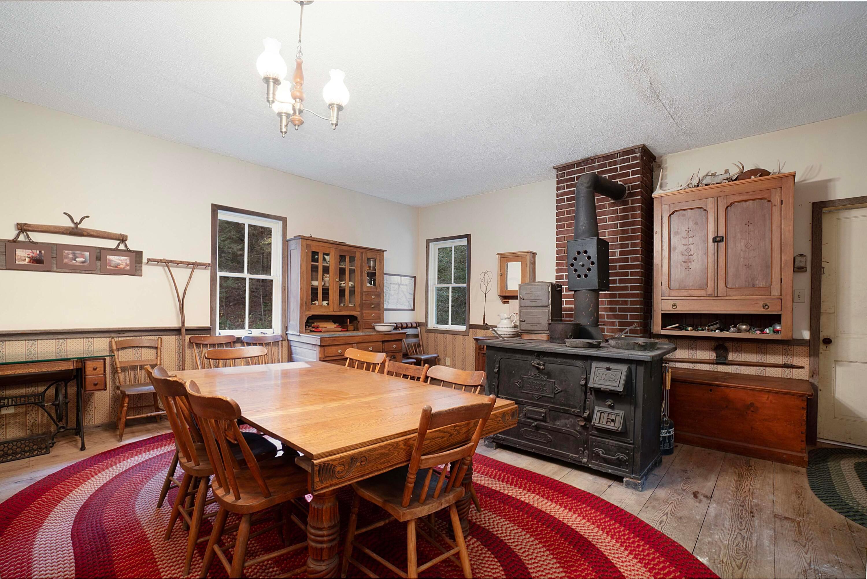 Rockbridge, Ohio, 43149, United States, 3 Bedrooms Bedrooms, ,4 BathroomsBathrooms,Residential,Active,1992551